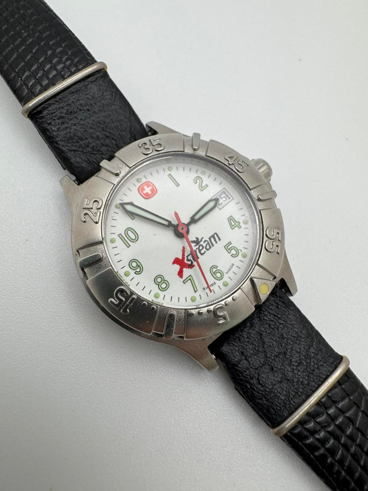 Wenger Xstream Swiss Made Quartz Watch 32mm White Dial Date New Battery