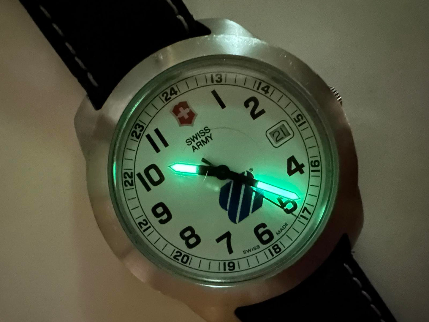 Victorinox Swiss Army Men’s 38mm Watch – White Dial, Date, Leather Strap