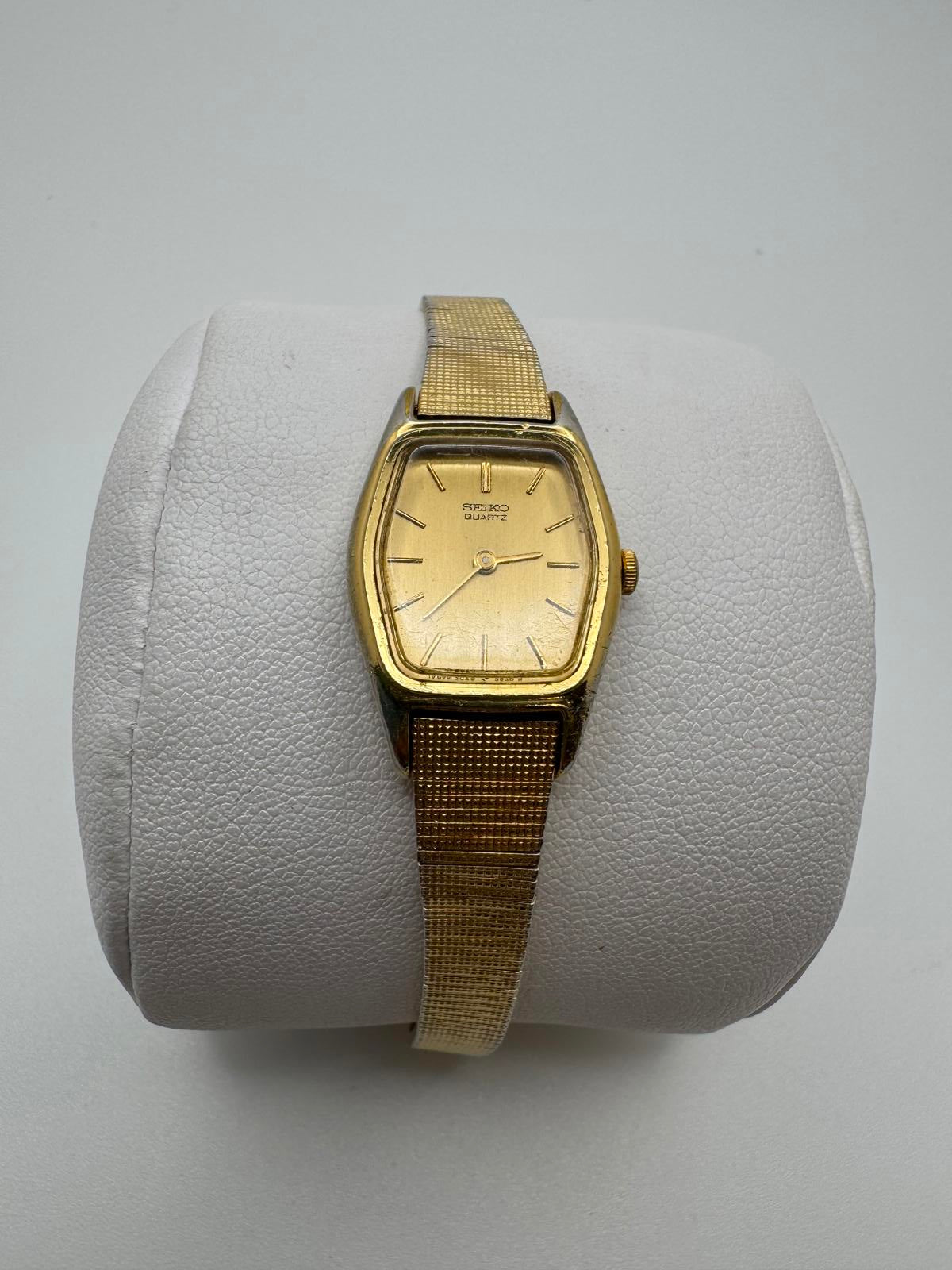 Vintage Seiko Quartz Gold-Tone Women’s Watch 18mm Case Fresh Battery