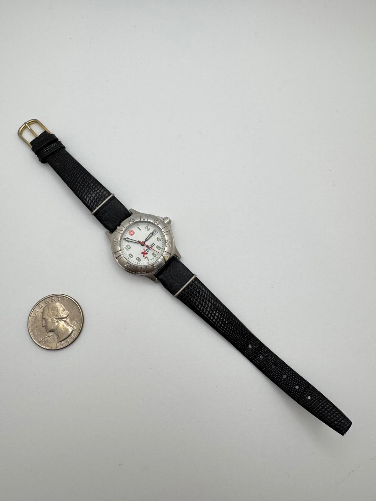 Wenger Xstream Swiss Made Quartz Watch 32mm White Dial Date New Battery