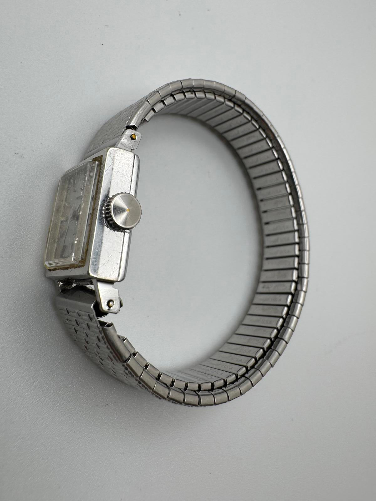 Vintage Seiko Women’s Mechanical Watch 1960s 15mm Silver Rectangular Japan
