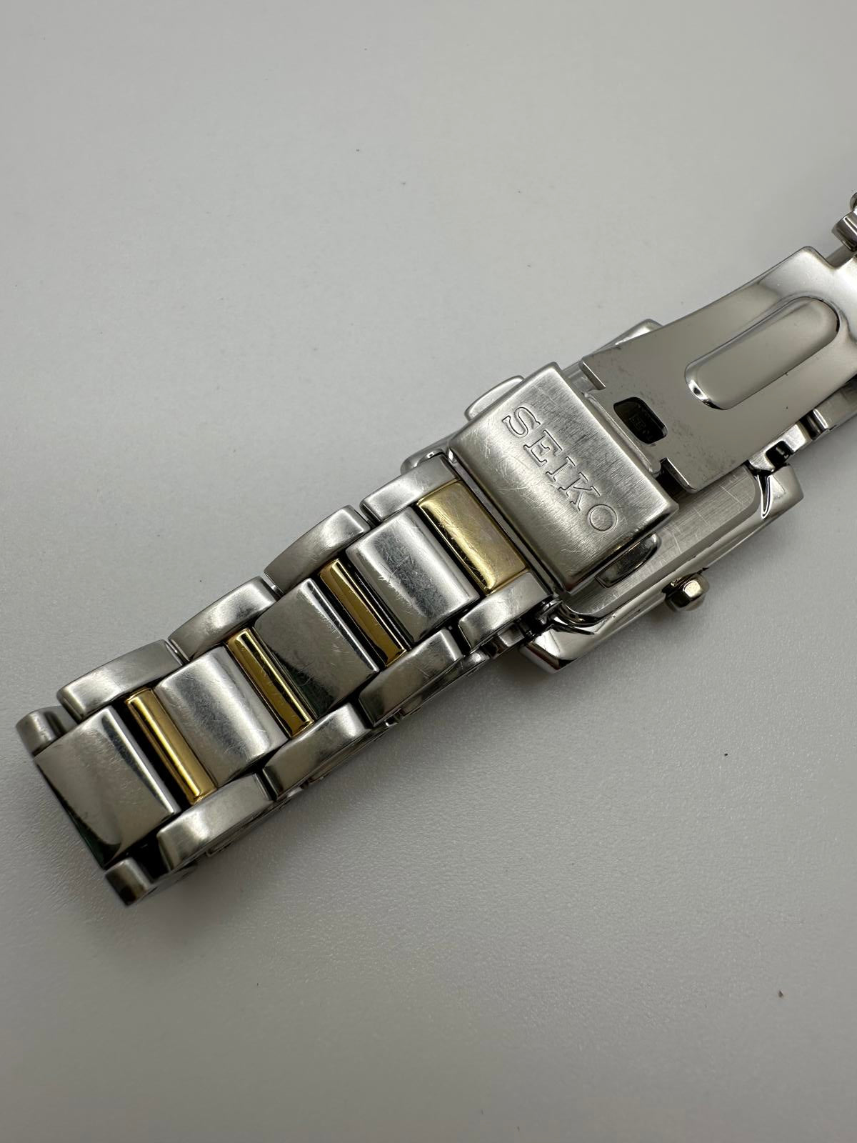 Seiko Two-Tone Tank Quartz Watch – 21mm – Fresh Battery – Black & Gold
