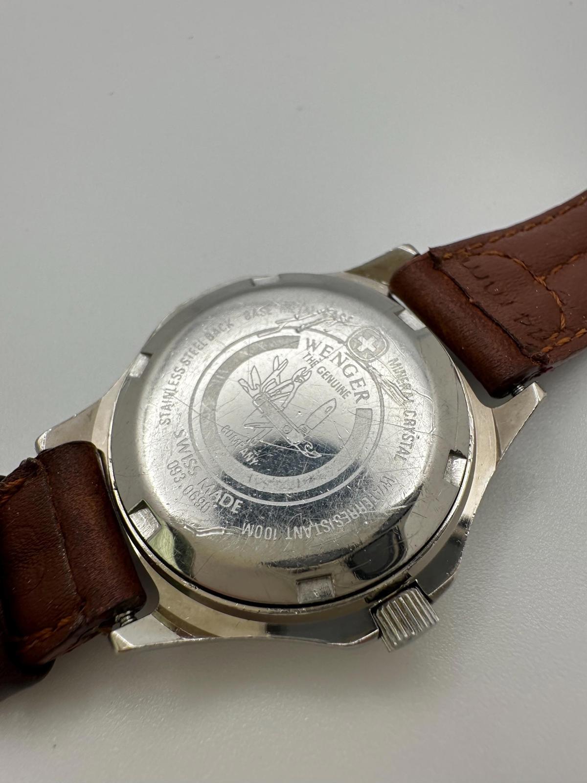 Vintage Wenger Swiss Military 30mm Women’s Field Watch Swiss Made Date Leather