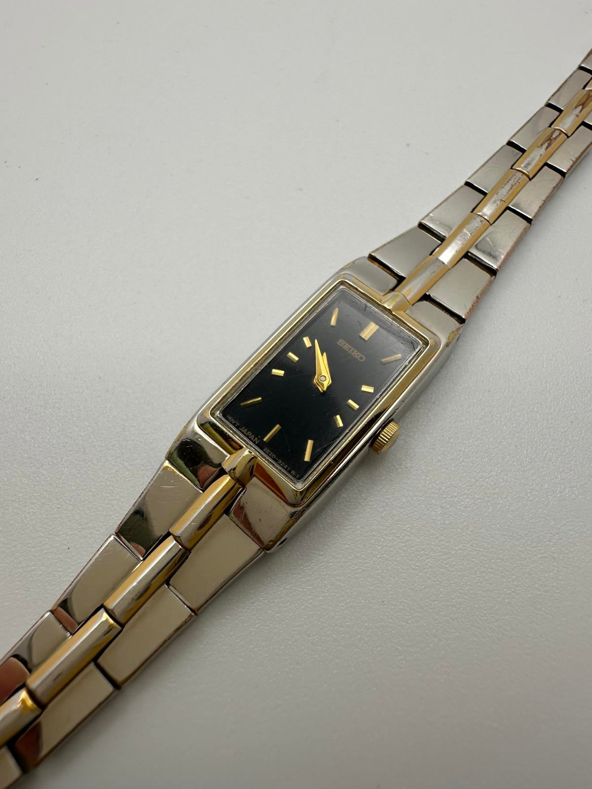 Seiko Women’s Rectangular Black Dial Watch – Two Tone – 13mm, Vintage Minimalist