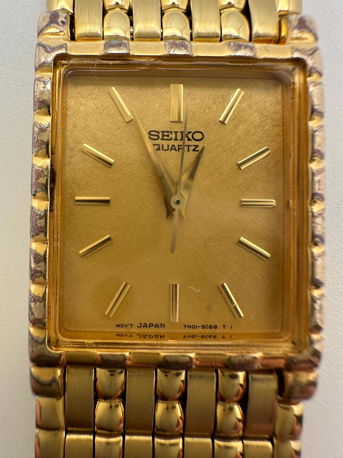 Vintage Seiko Quartz Gold Tone Tank Watch – Rectangular Case, 24mm, Fresh Battery, 7N01