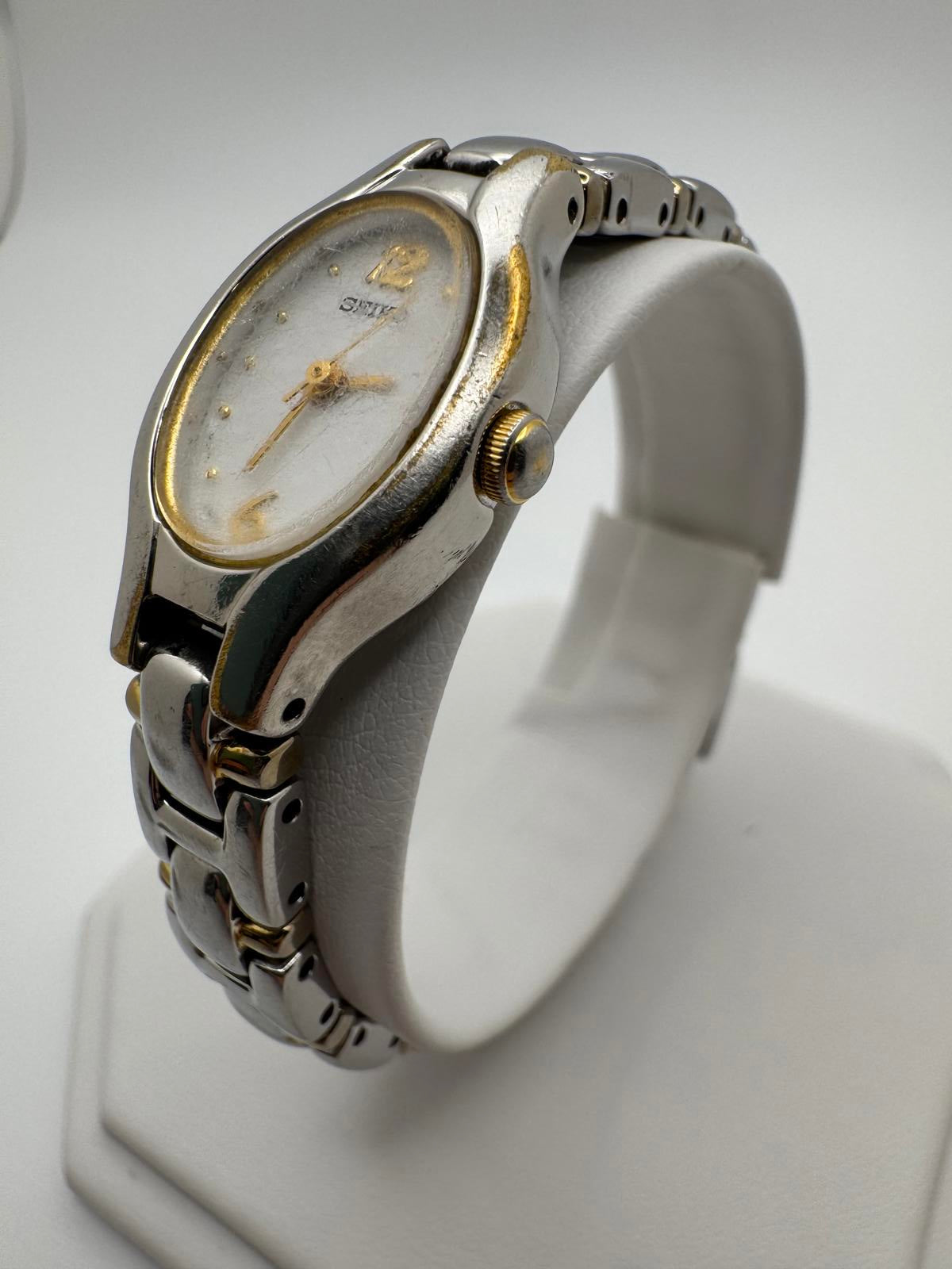 Vintage Seiko Women’s Quartz Watch 17mm Oval, Two-Tone Bracelet, Fresh Battery