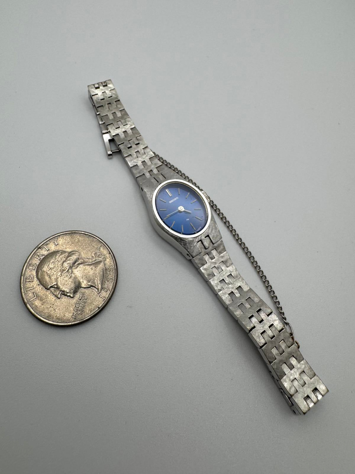 Seiko Mechanical Blue Dial Oval Women’s Watch 1970s Vintage 17mm