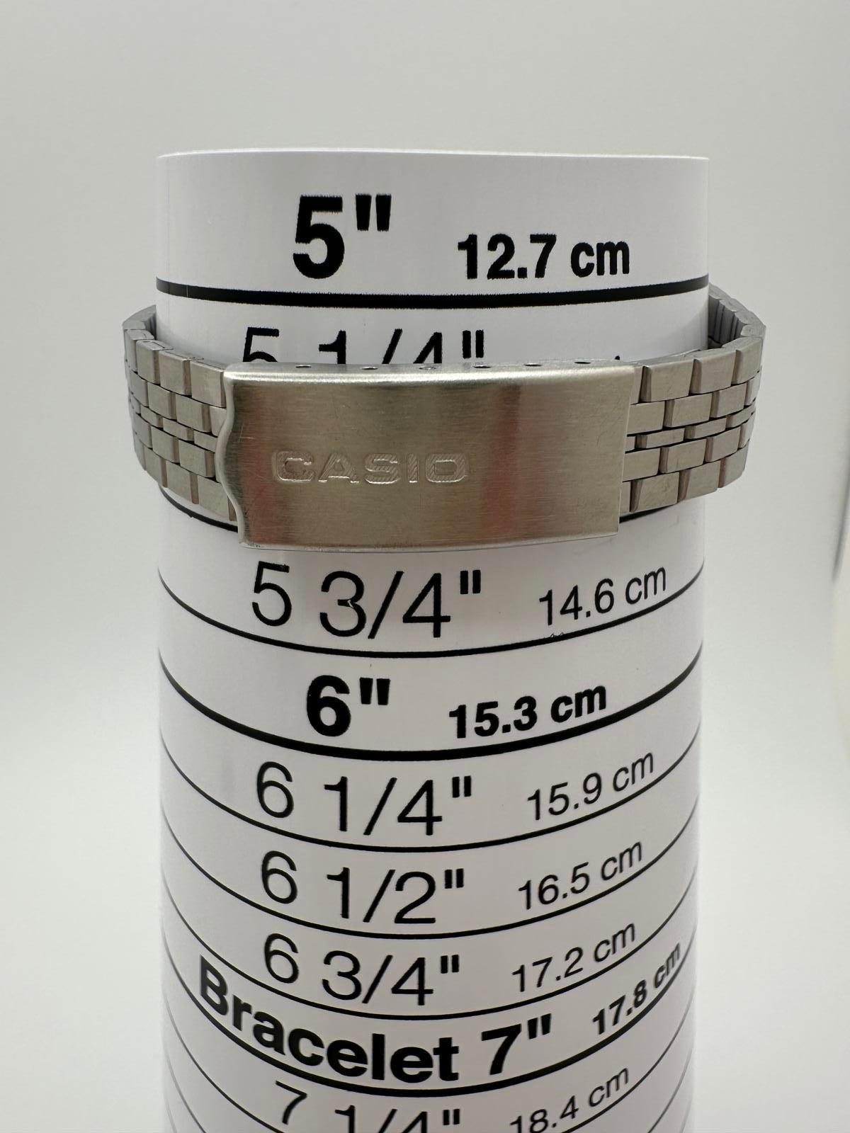 Vintage Casio Digital Watch – 1970/80s Lithium, Stainless Steel Bracelet, Japan