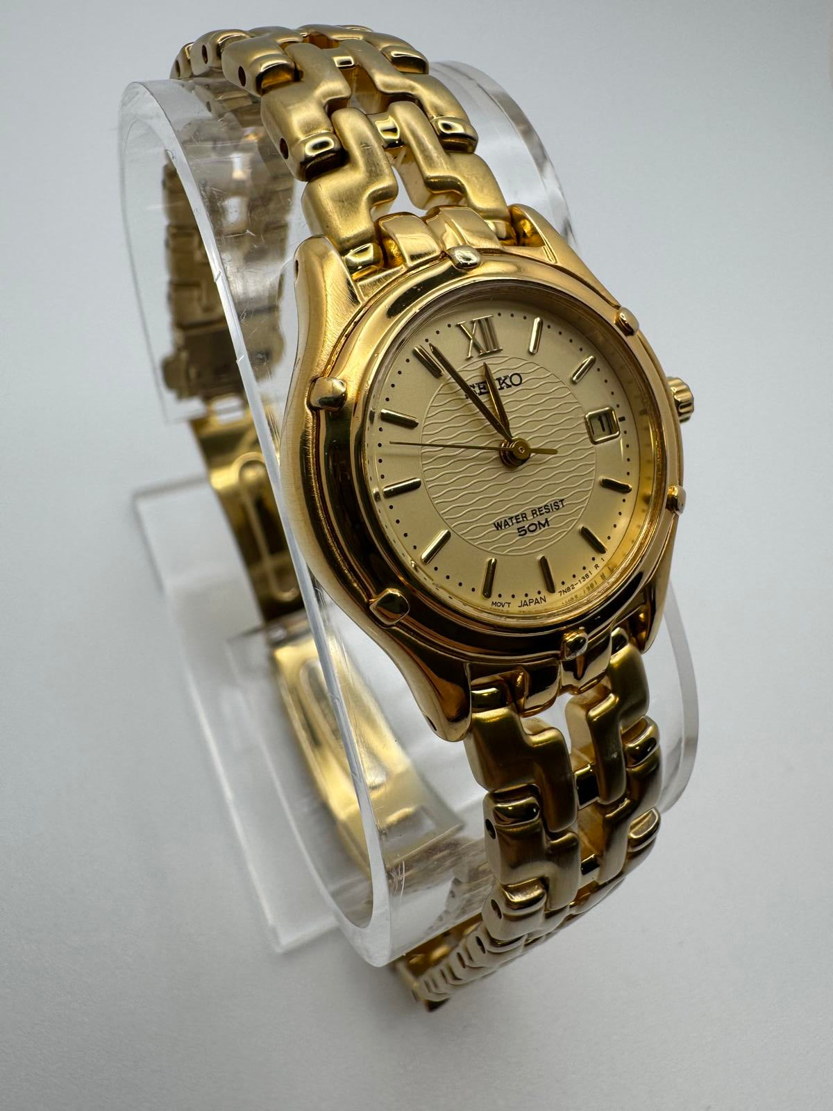 Seiko Women’s Gold Tone Quartz Watch – 24mm Date, Champagne Dial, Fresh Battery