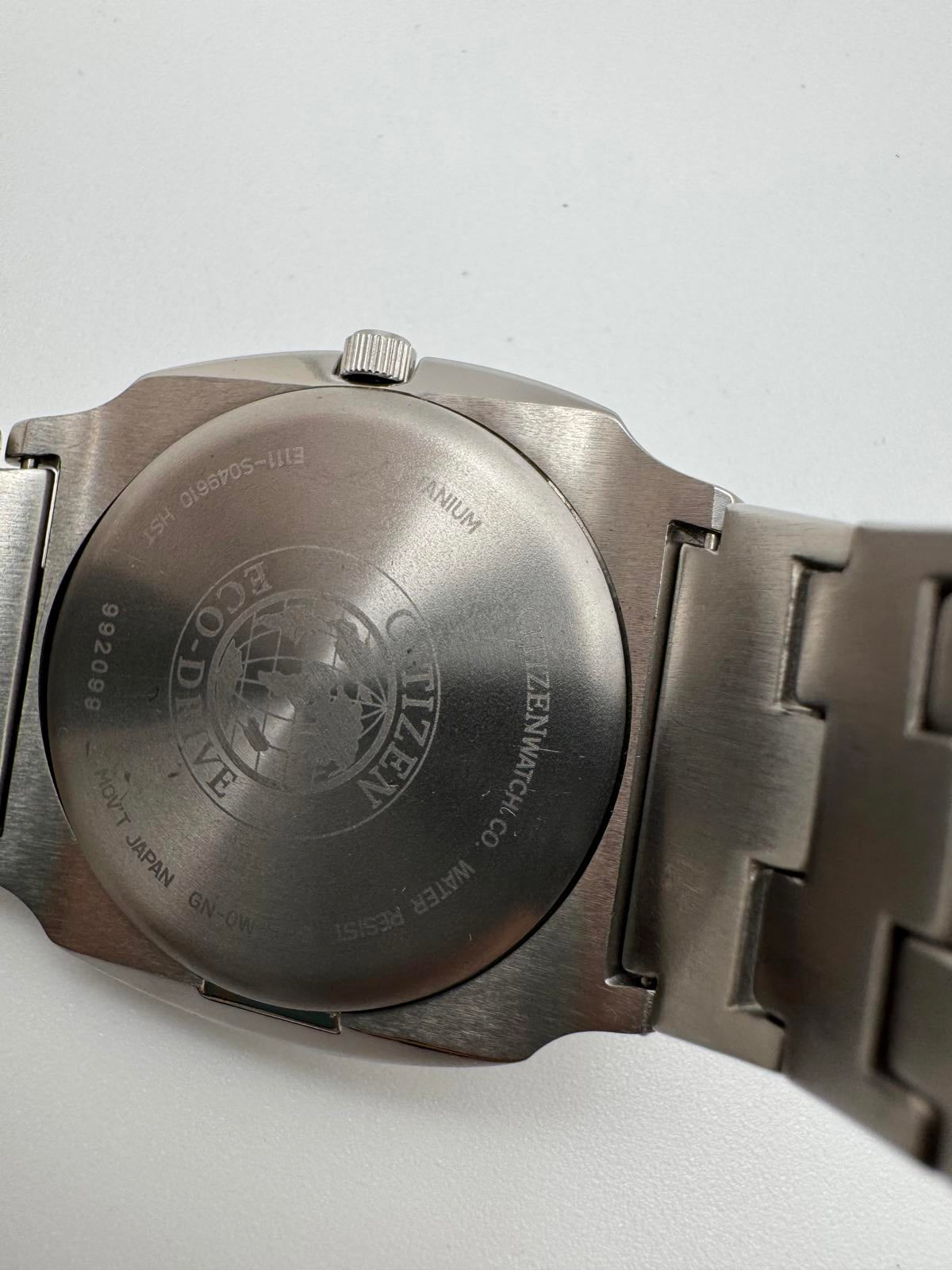 Citizen Eco-Drive Titanium Watch – Men’s 2000s Solar Black Dial 38mm