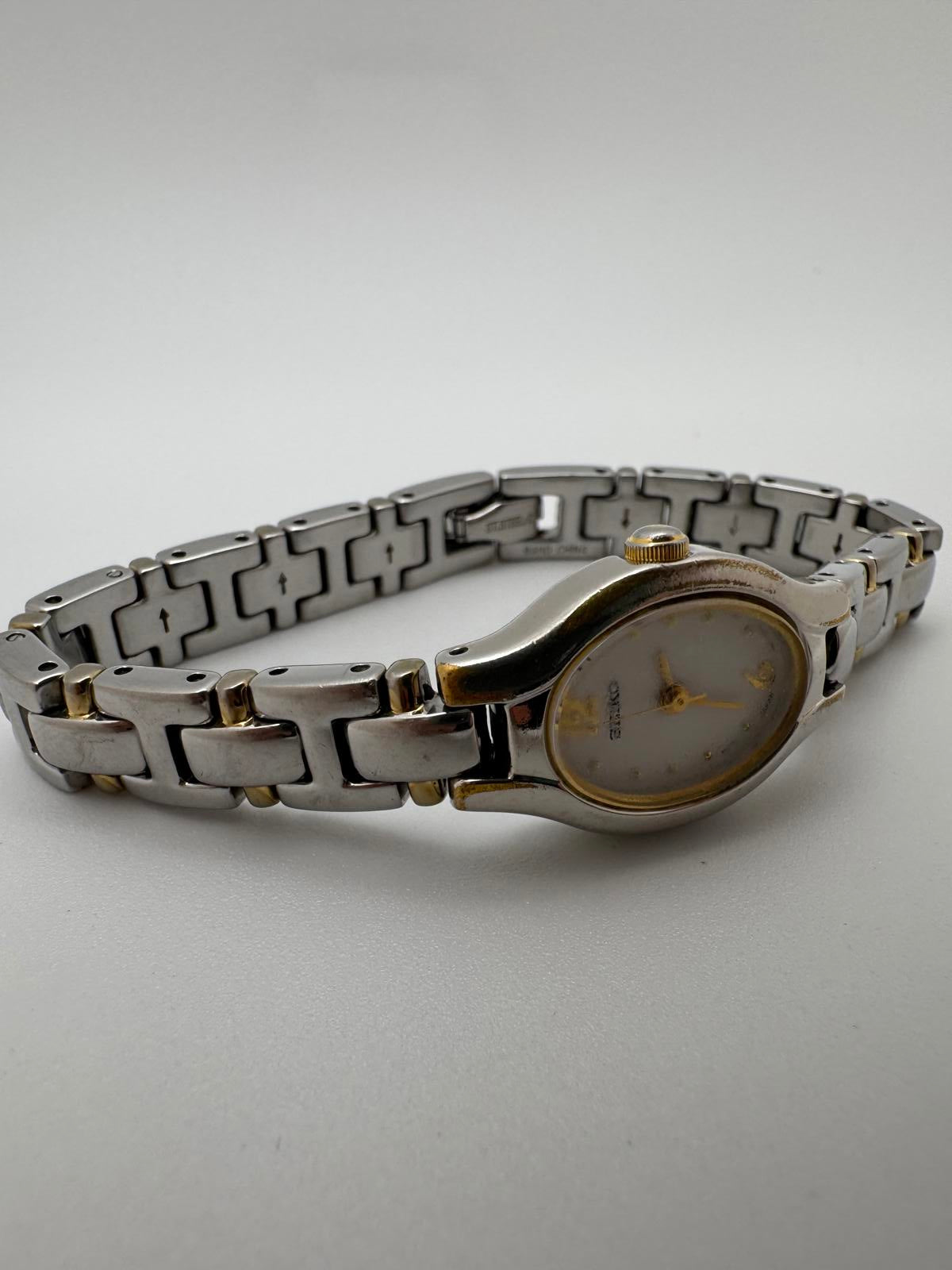 Vintage Seiko Women’s Quartz Watch 17mm Oval, Two-Tone Bracelet, Fresh Battery