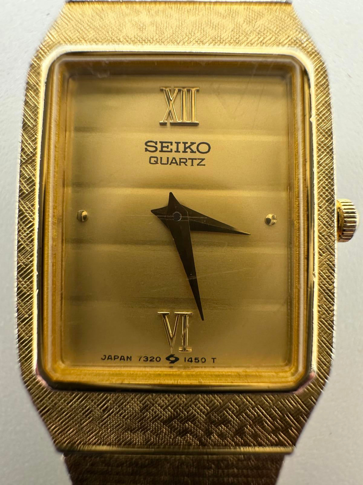 Women’s Seiko Gold Quartz – 17mm Textured Case, Stripe Dial | Hole Watch Co