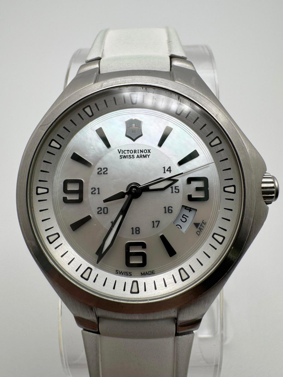 Victorinox Swiss Army Women’s Watch 32mm White MOP Dial Date