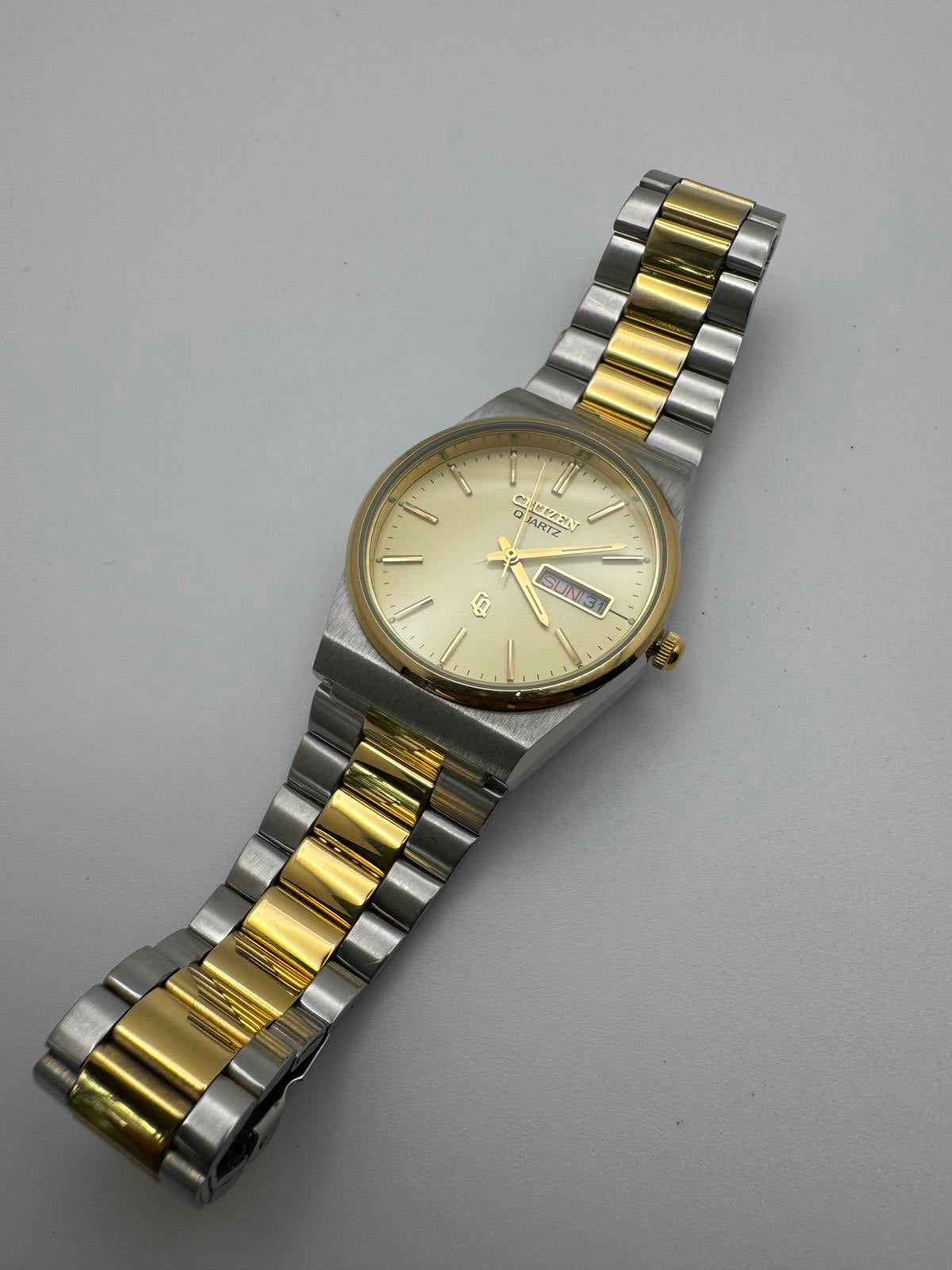 Vintage Citizen Quartz Men’s Watch – 33mm Two-Tone Gold Silver, Day-Date, 1980s