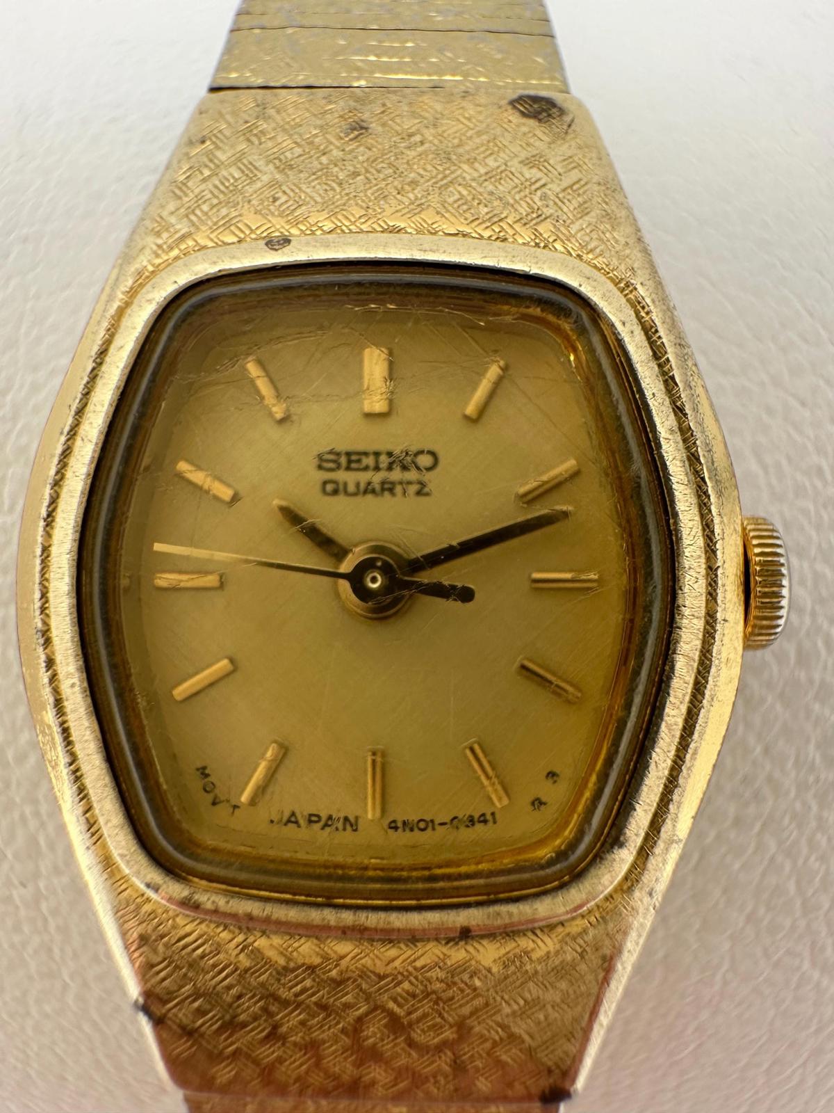 Vintage Seiko Quartz Women’s Watch 17mm – Gold Tone 4N01 – Petite 1980s 1990s