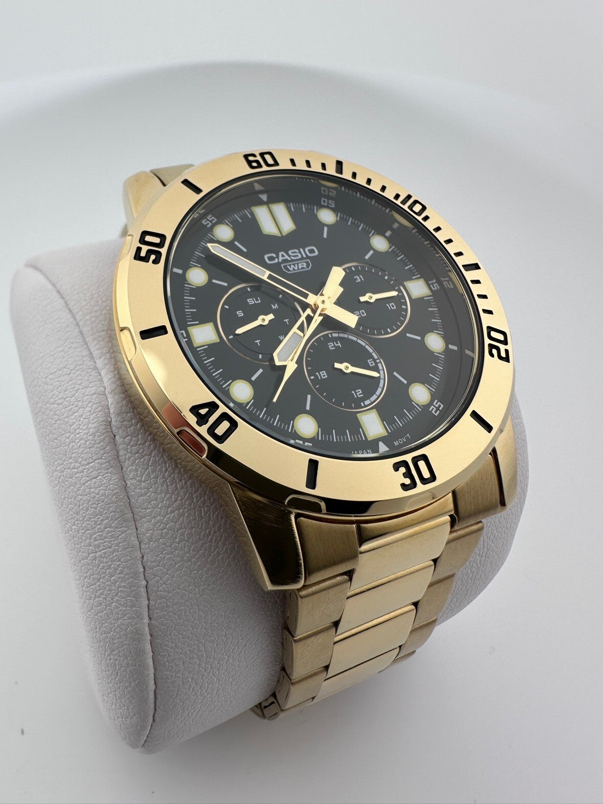Casio Men's Gold Tone Quartz Watch Black Dial Day Date MTP-VD300G