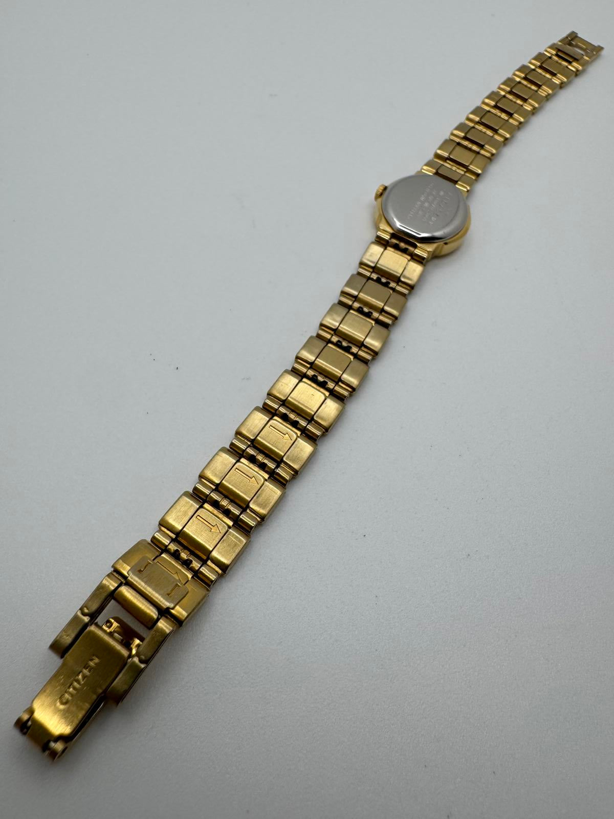 Vintage 1988 Citizen Quartz Gold Women’s Watch – Black Dial, 19mm