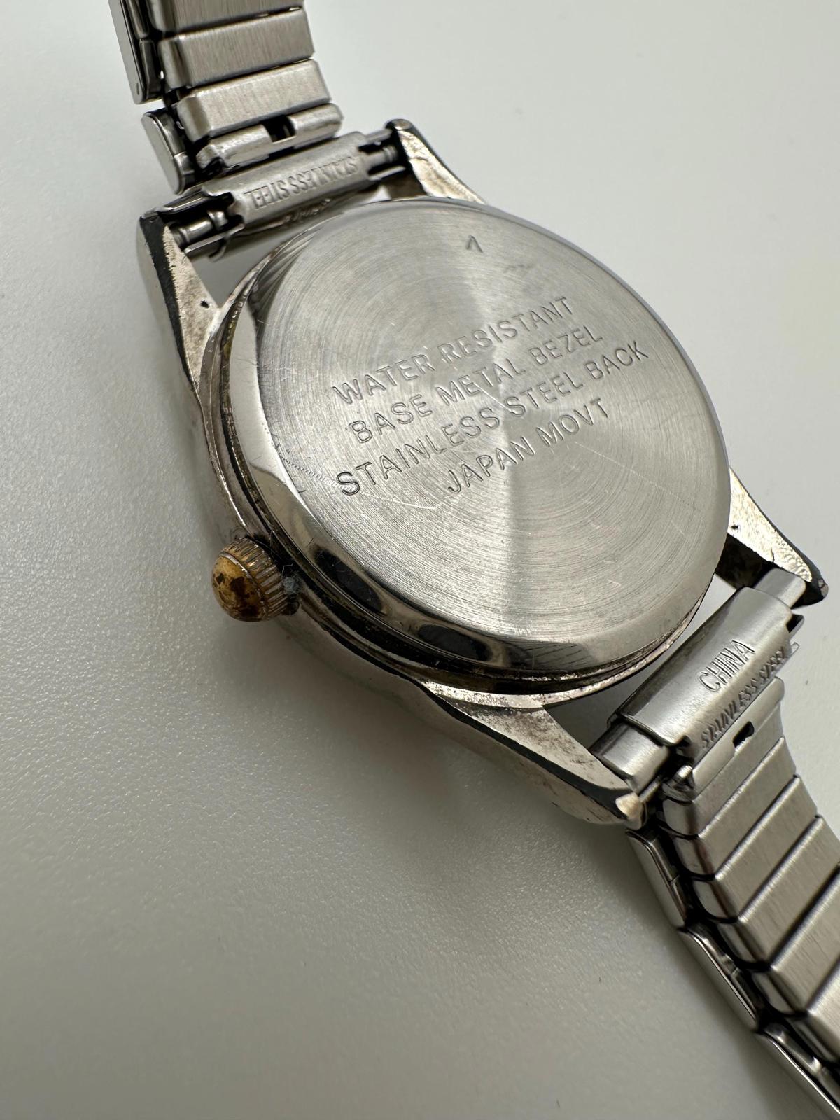 Vintage Prestige Medical Quartz Watch 25.5mm White Dial Steel Stretch Band Japan