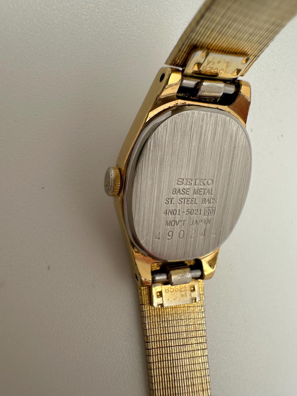 Vintage Seiko Quartz Women’s Watch 17mm – Gold Tone 4N01 – Petite 1980s 1990s
