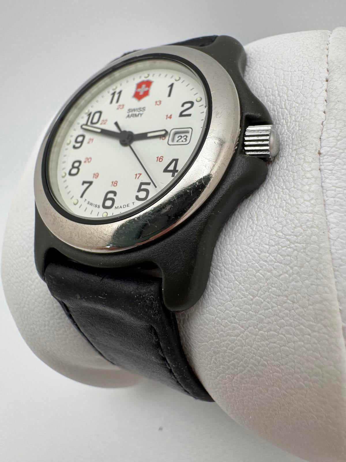 Victorinox Swiss Army 30mm White Dial Date Men’s Watch – Fresh Battery
