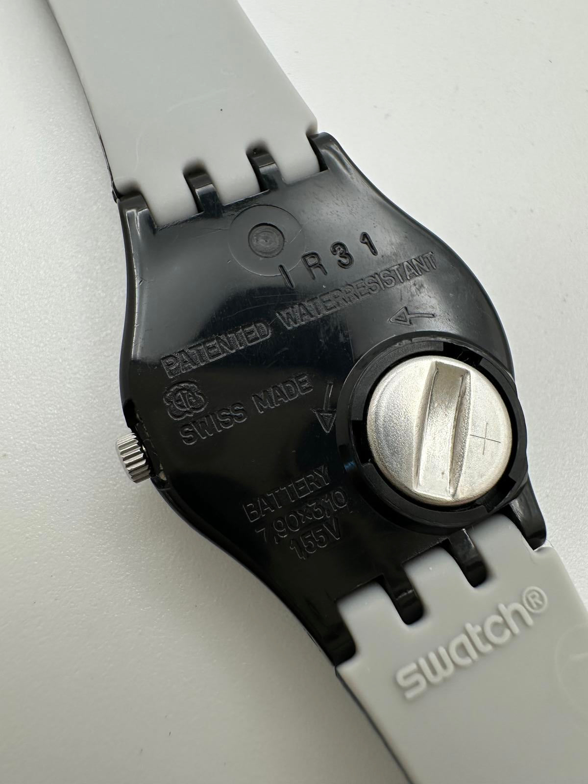 Swatch Swiss Made Quartz Watch 25mm Silver Dial Black Long Strap Vintage