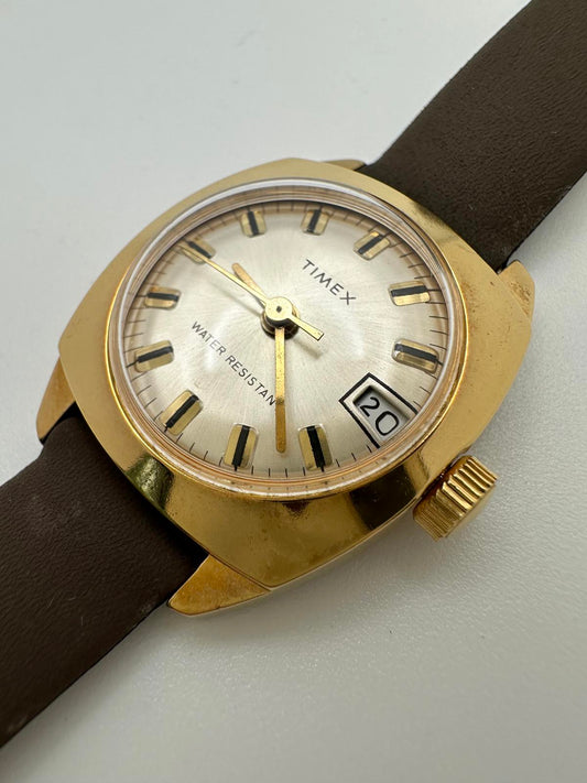 70's Vintage Timex Gold-Tone Watch – 24.5mm Case | Date Window | Water Resistant