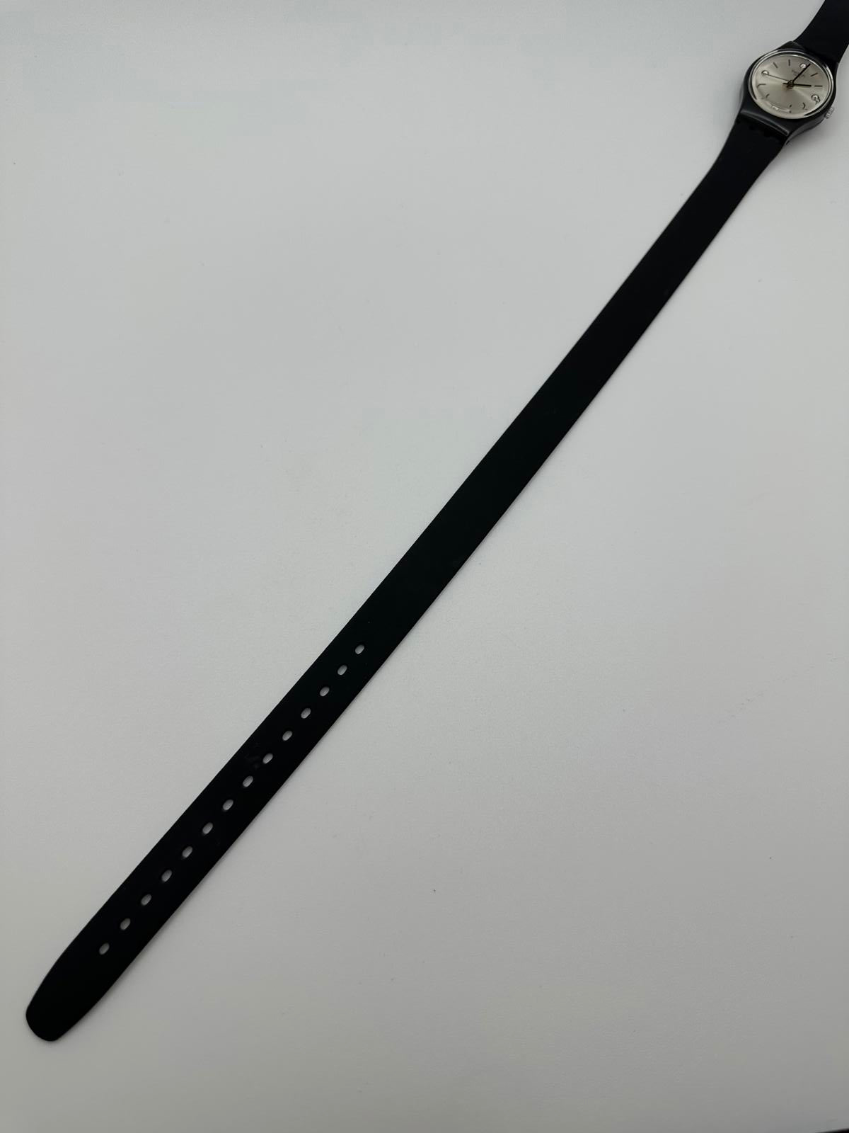 Swatch Swiss Made Quartz Watch 25mm Silver Dial Black Long Strap Vintage