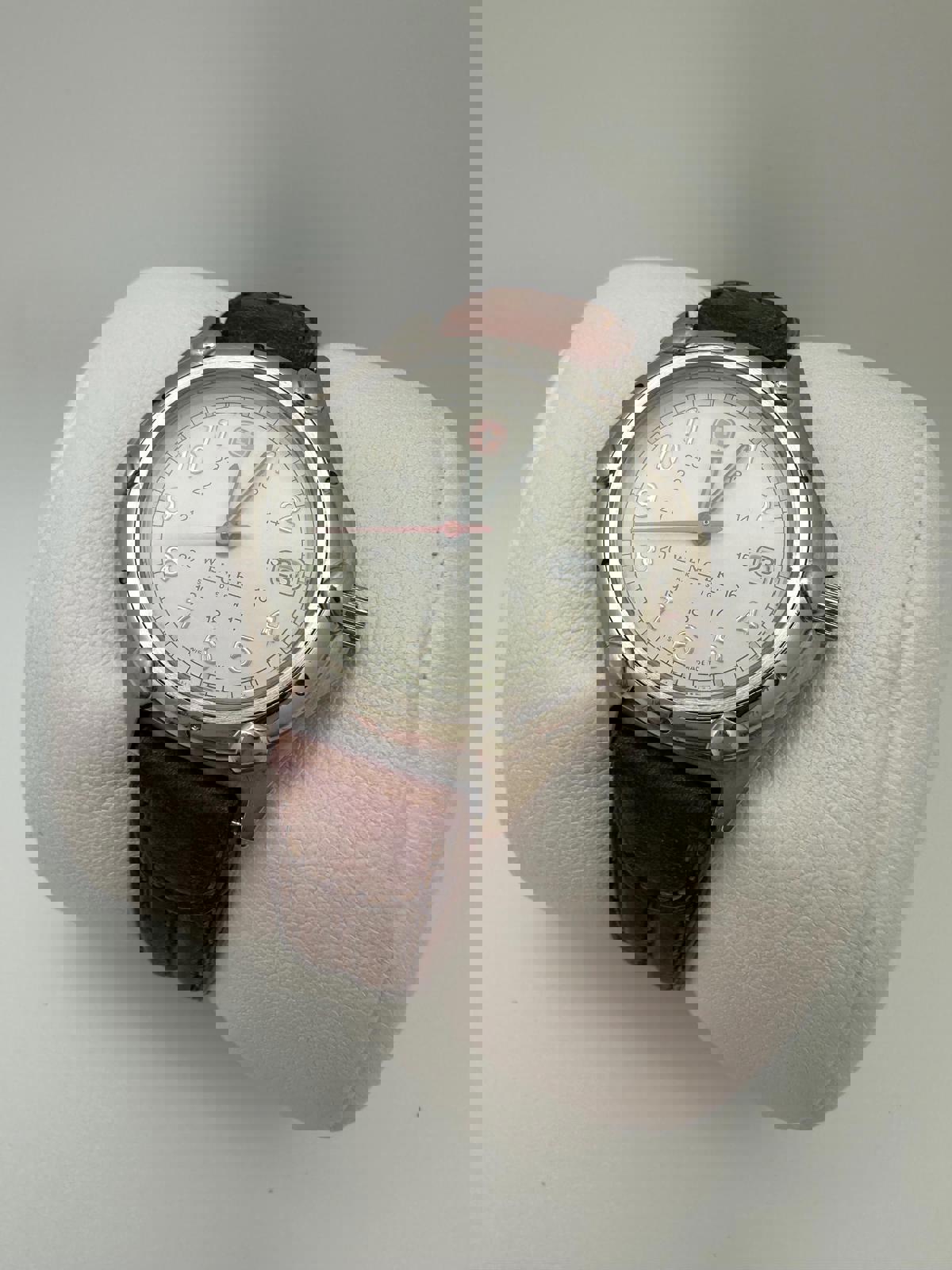 Vintage Wenger Swiss Military 30mm Women’s Field Watch Swiss Made Date Leather