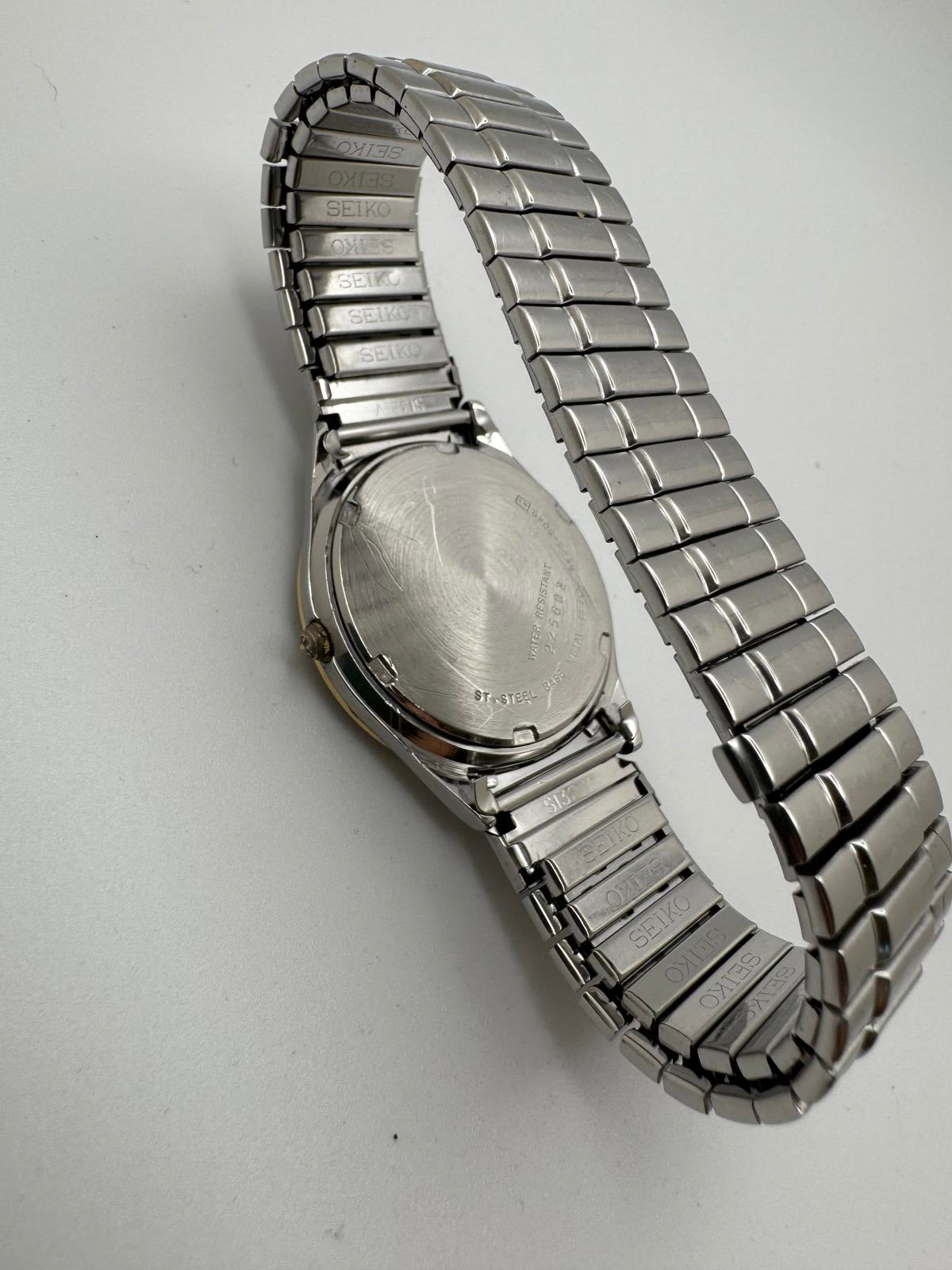 Seiko 5Y23 Quartz Day-Date Men’s Watch Two-Tone 35mm Japan — AS-IS