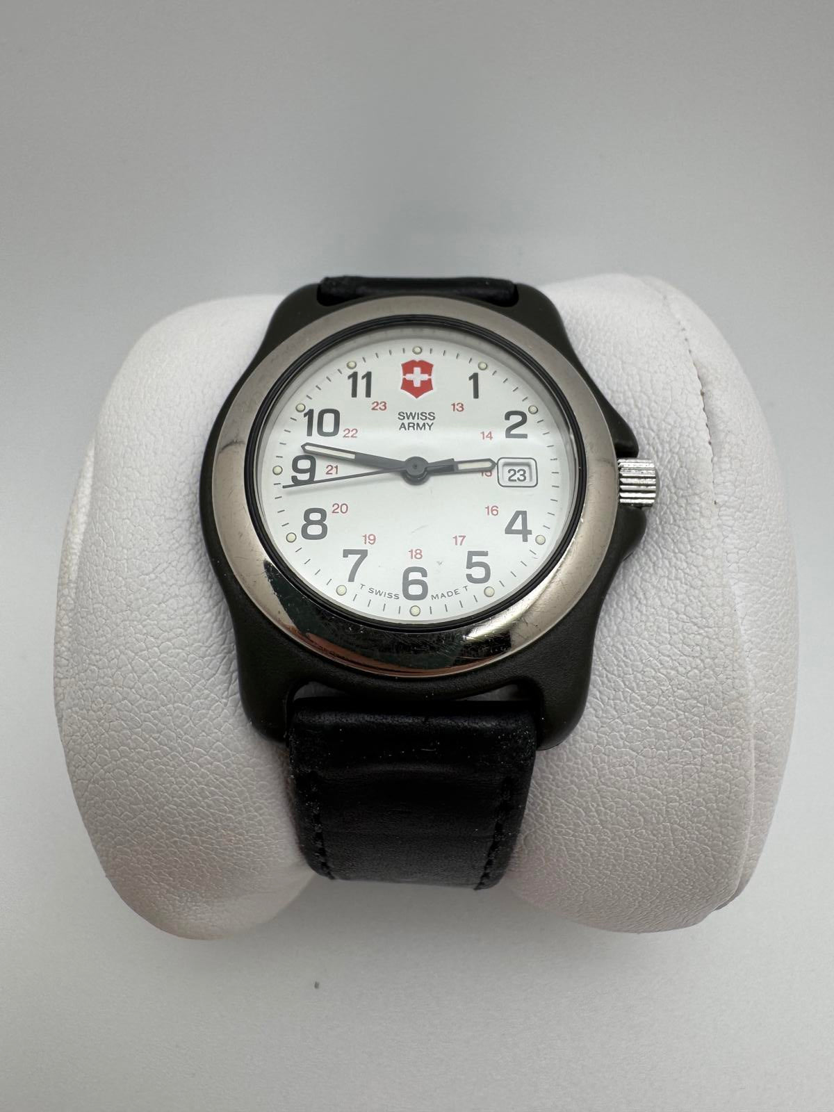 Victorinox Swiss Army 30mm White Dial Date Men’s Watch – Fresh Battery