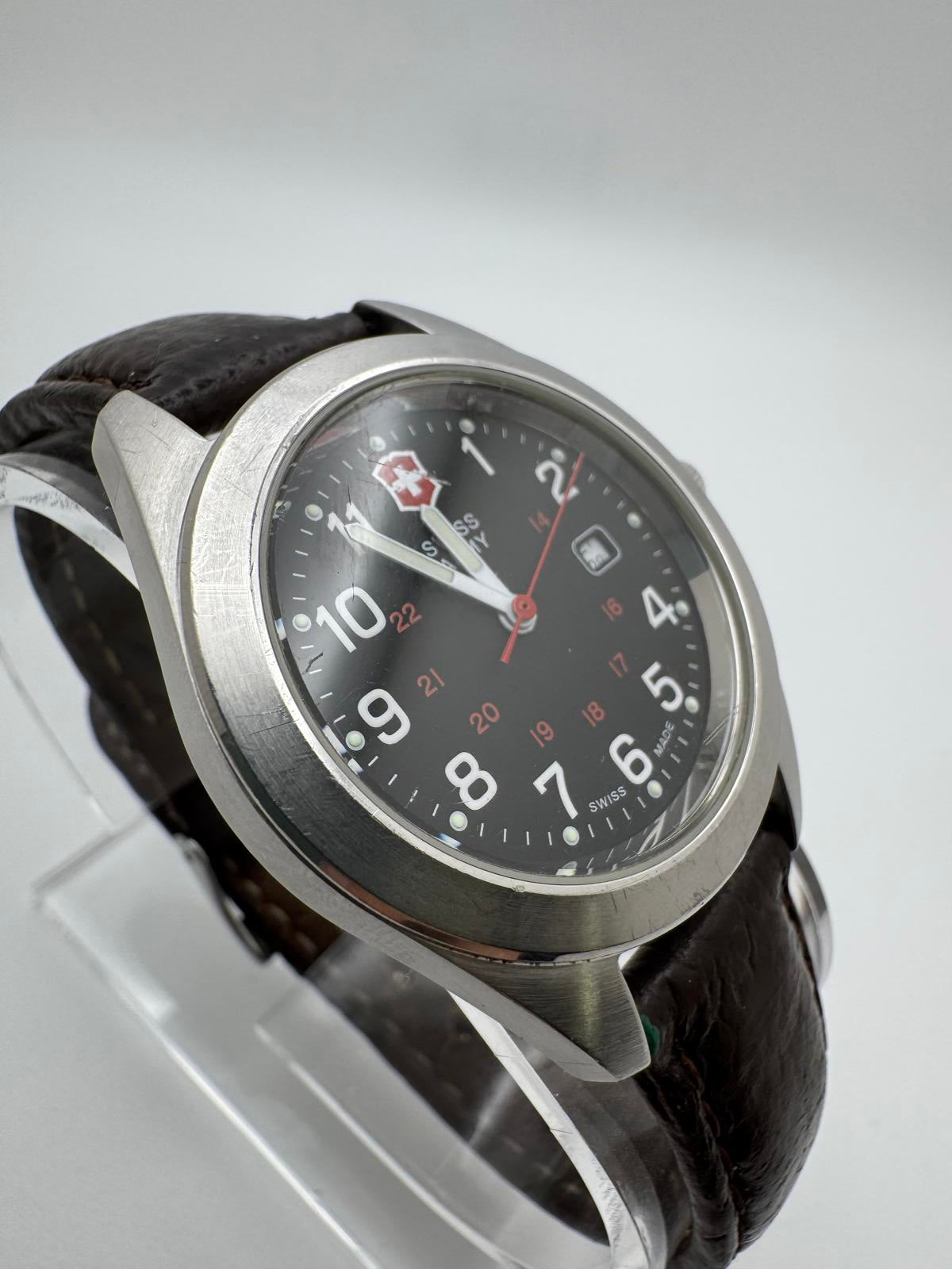 Victorinox Swiss Army Field Watch Unisex – 34mm Black Dial, Date, New Battery