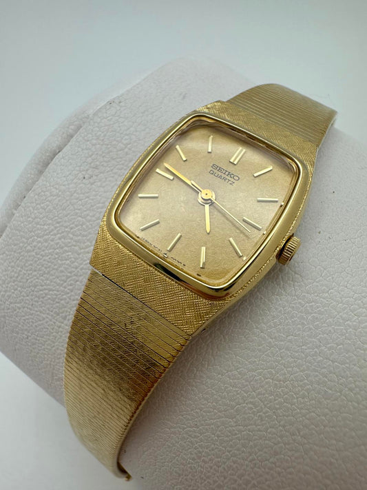 Vintage Seiko Quartz Women’s Watch – Gold Tone – 18mm – New Battery – Running