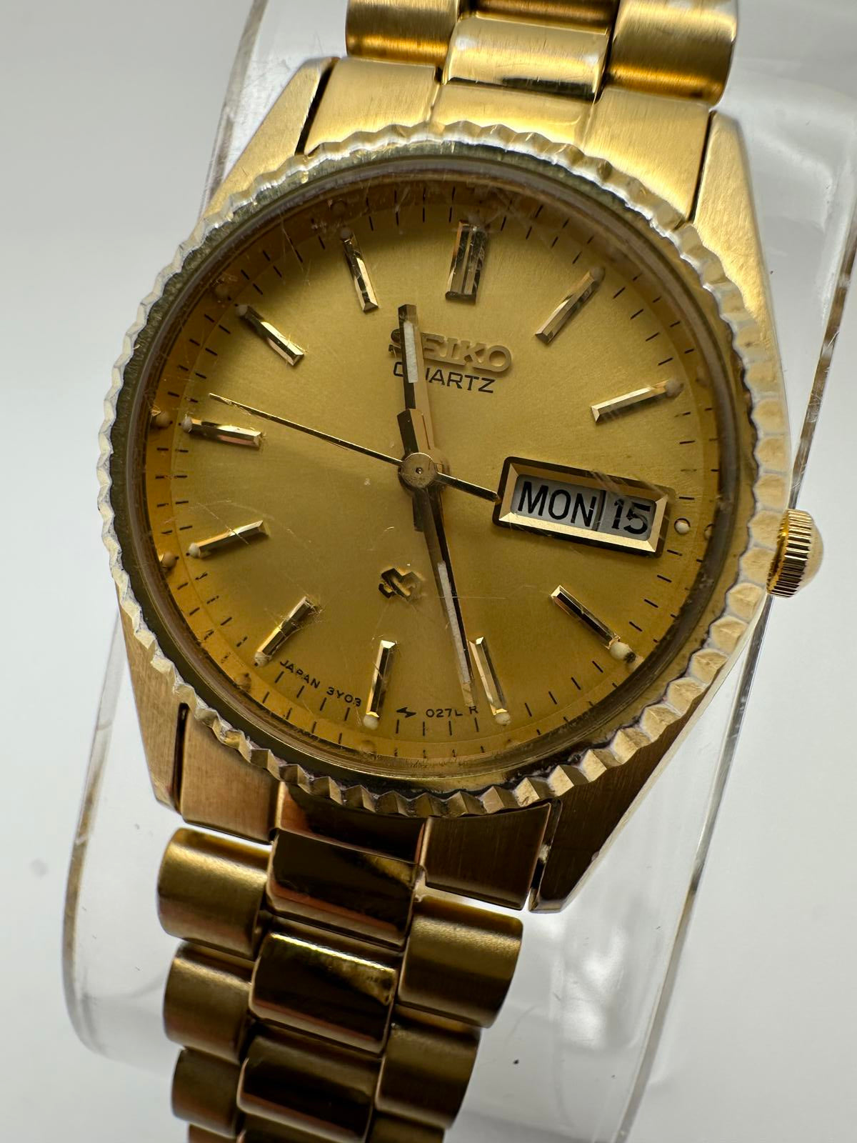 Vintage Seiko Women’s Quartz Gold Tone Watch 22mm Day Date