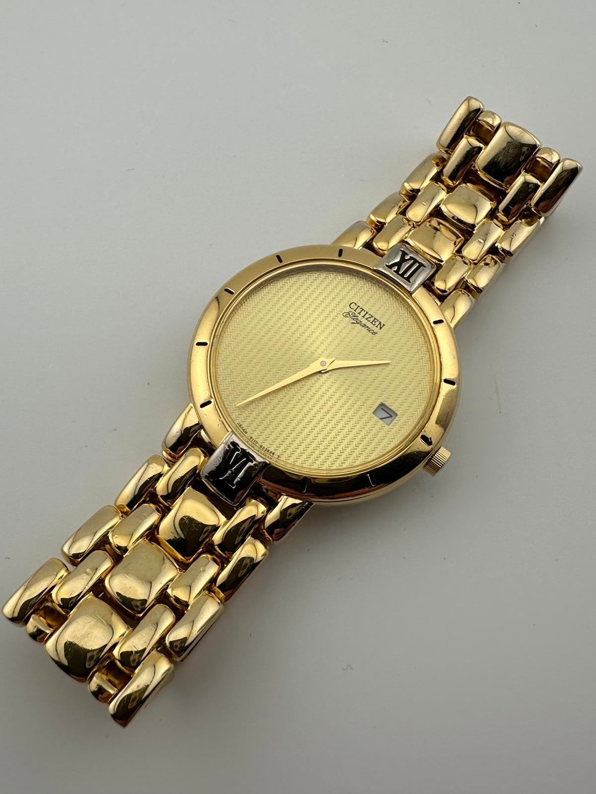 Vintage Citizen Elegance Gold Quartz Watch 33mm Date Japan