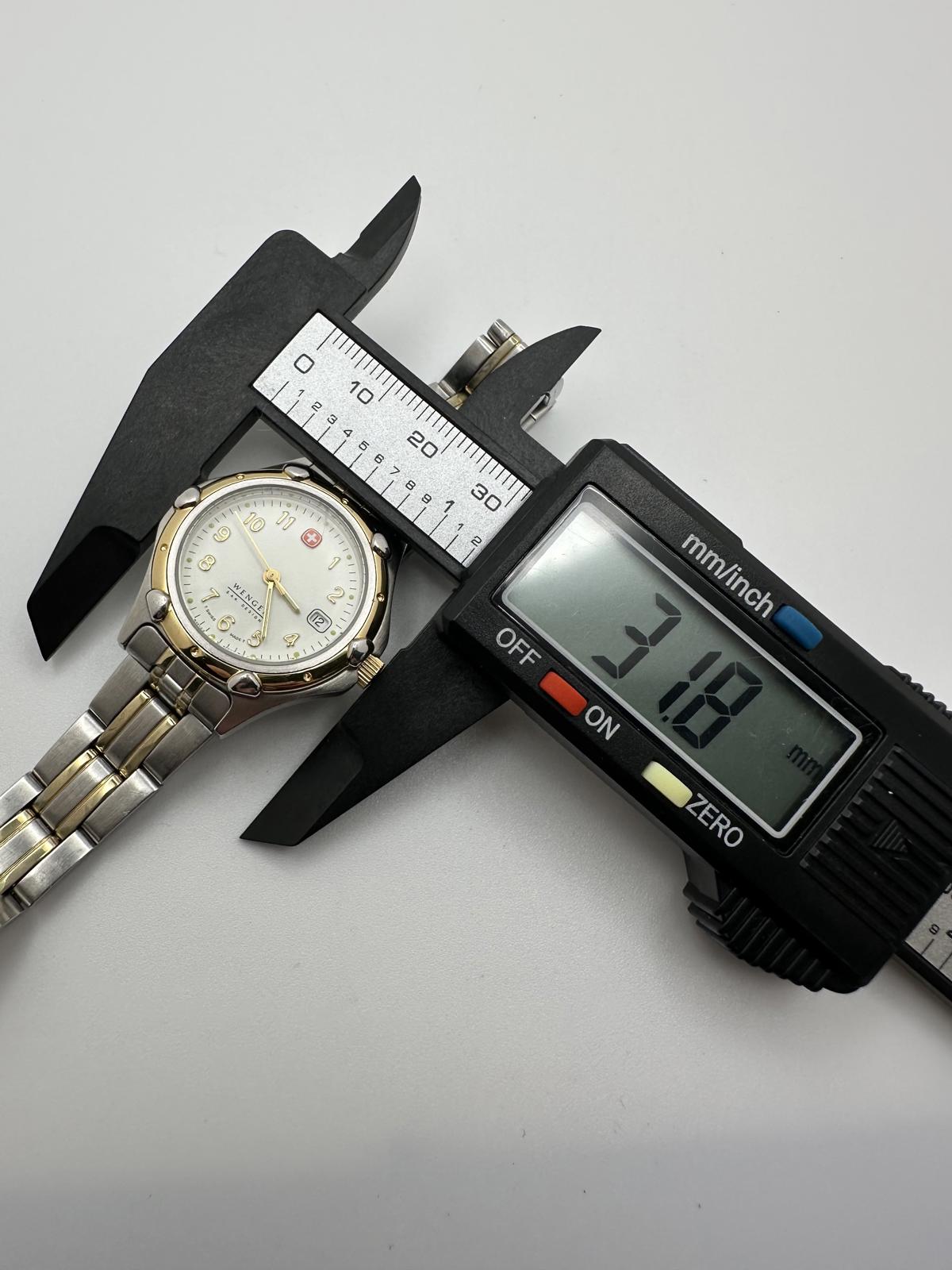 Wenger S.A.K. Design Women’s 32mm Two Tone Watch Swiss Made 100M New Battery