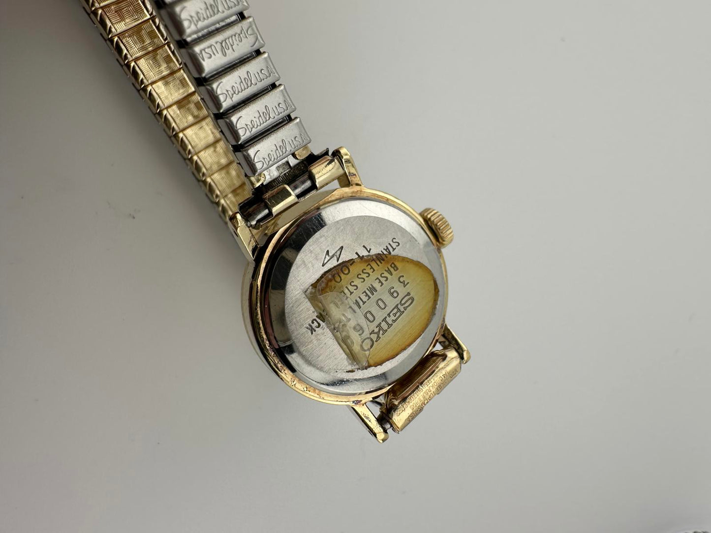 Vintage Seiko Women’s Automatic Watch Gold Roman Dial Petite 1970s