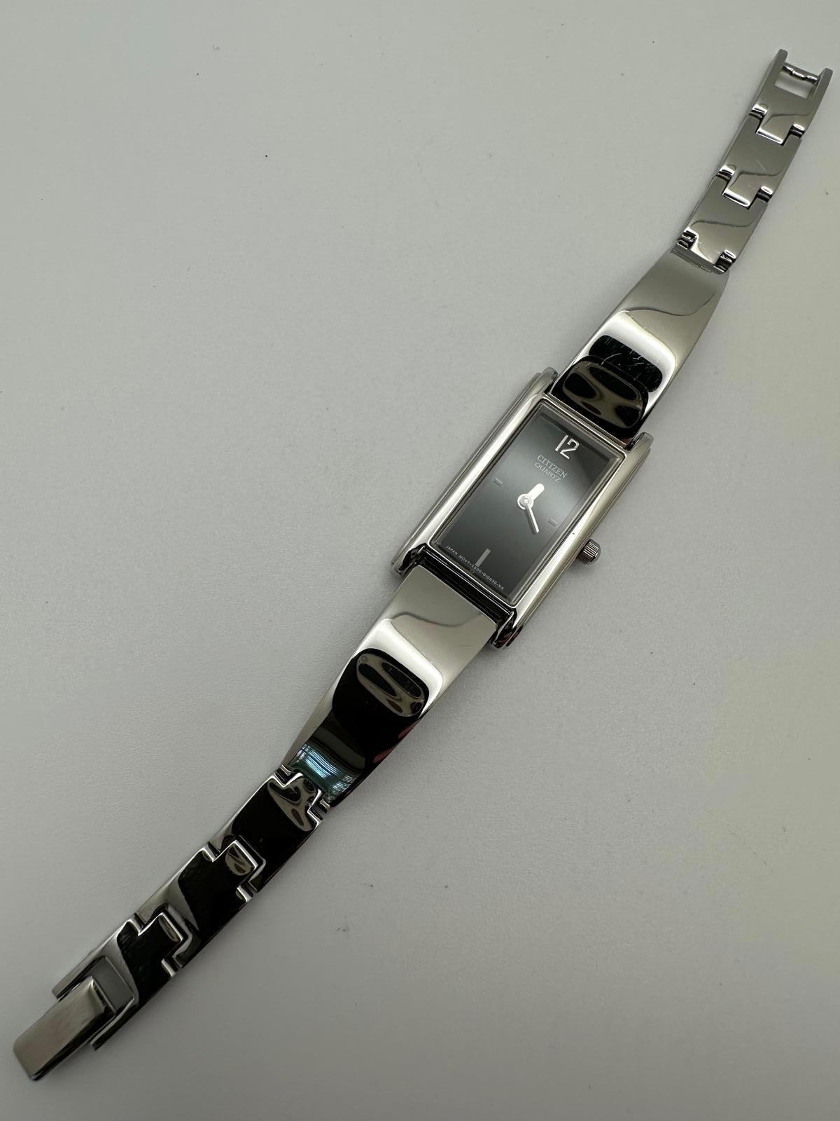 Citizen Women’s Rectangular Quartz Watch 17mm Silver Tone Vintage Minimal