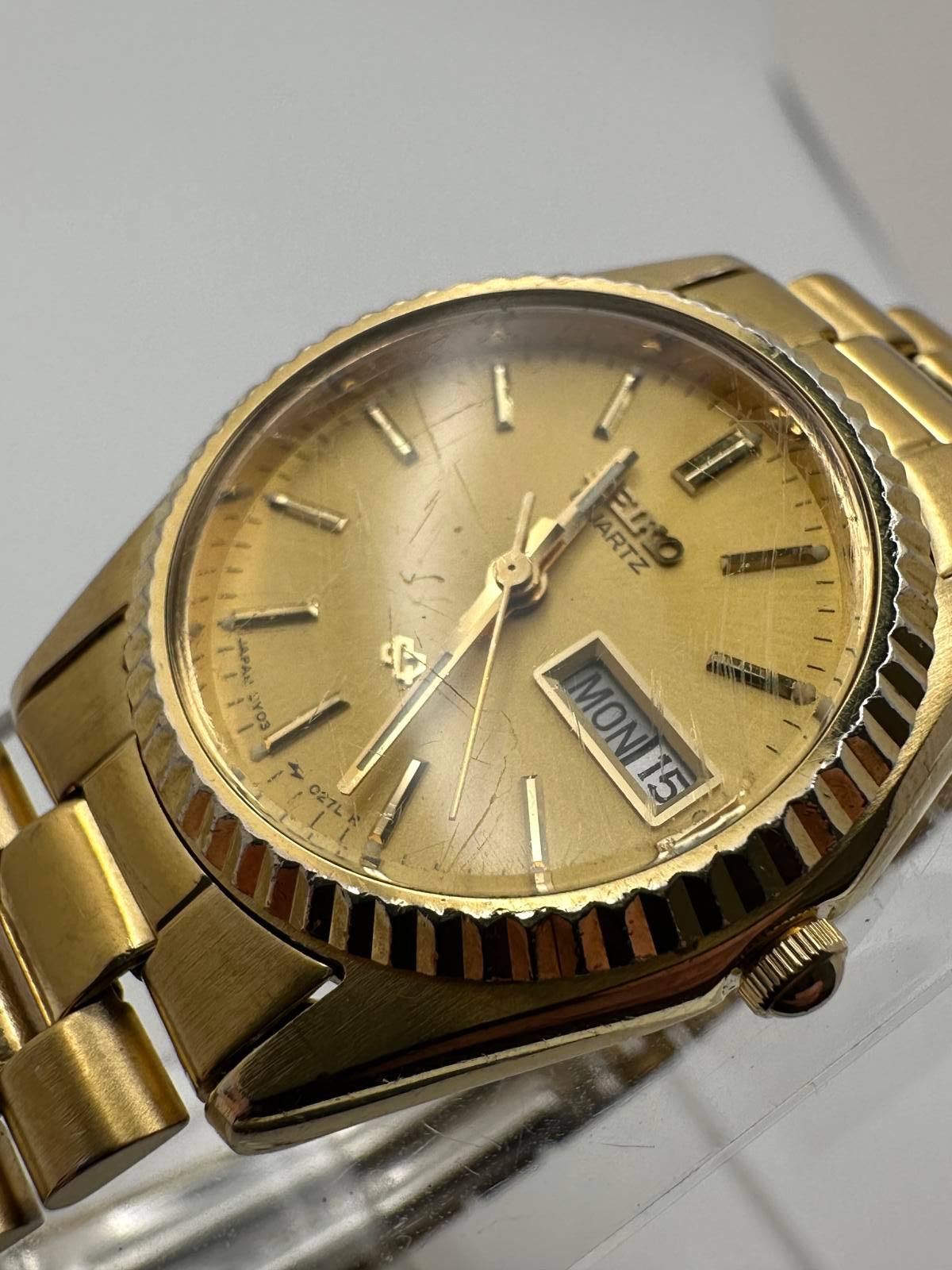 Vintage Seiko Women’s Quartz Gold Tone Watch 22mm Day Date