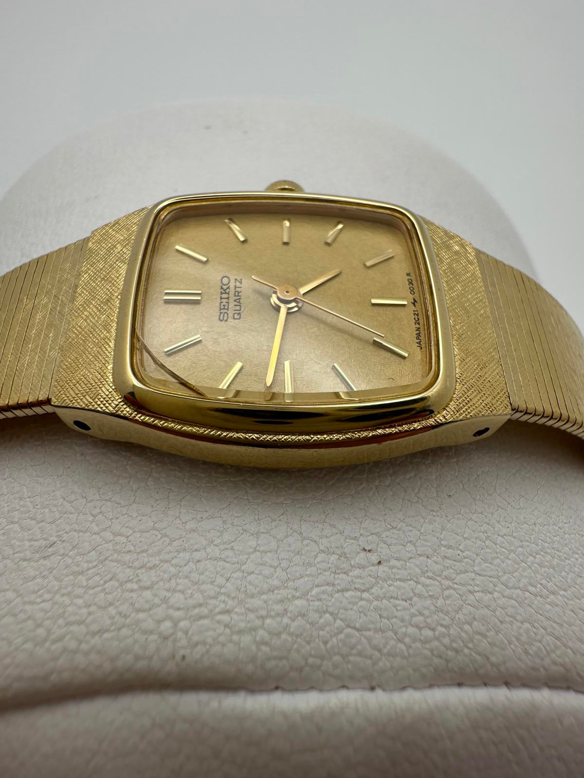 Vintage Seiko Quartz Women’s Watch – Gold Tone – 18mm – New Battery – Running