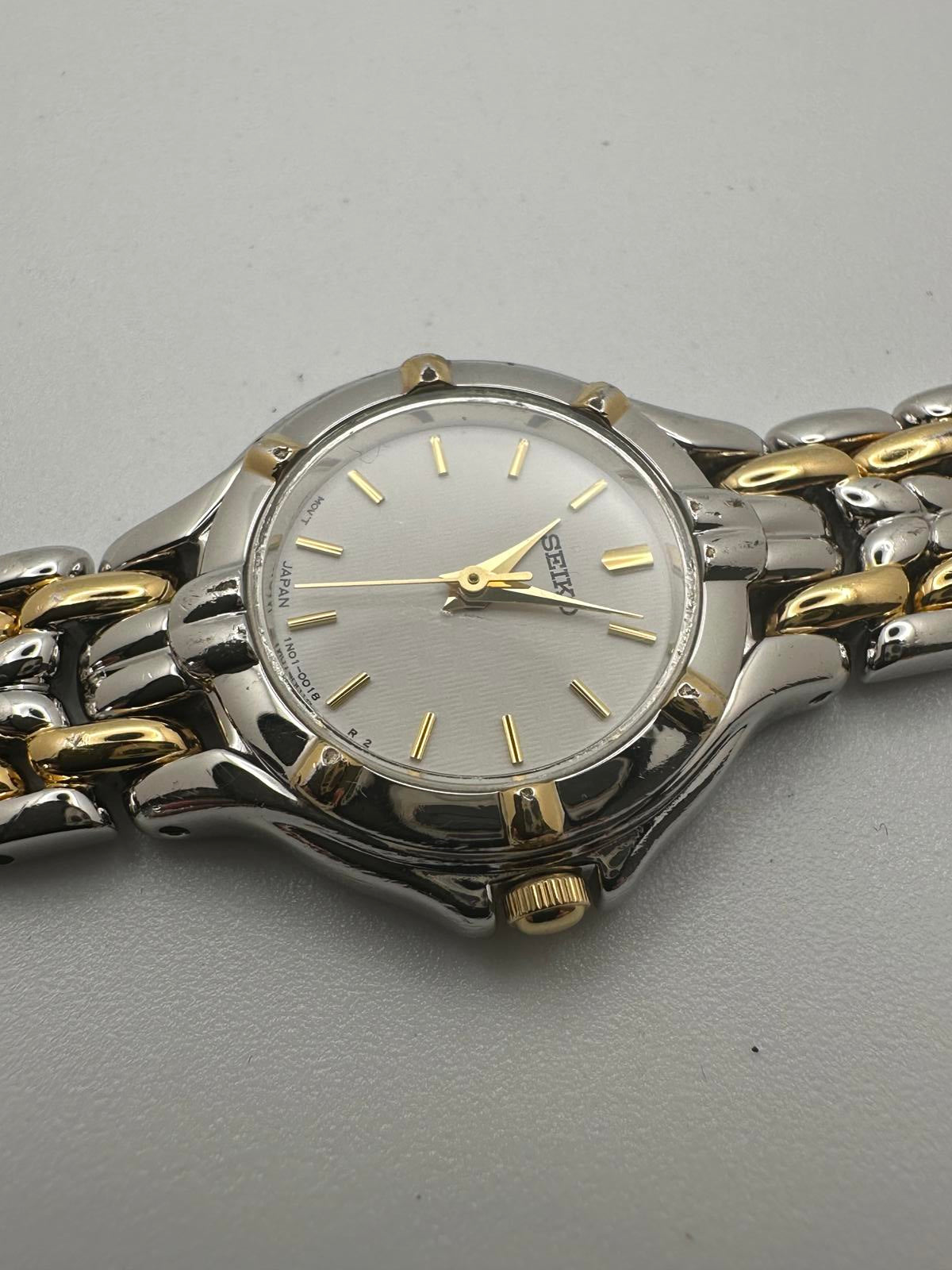 Vintage Seiko Women’s Quartz Watch 24mm Two Tone Silver Gold New Battery