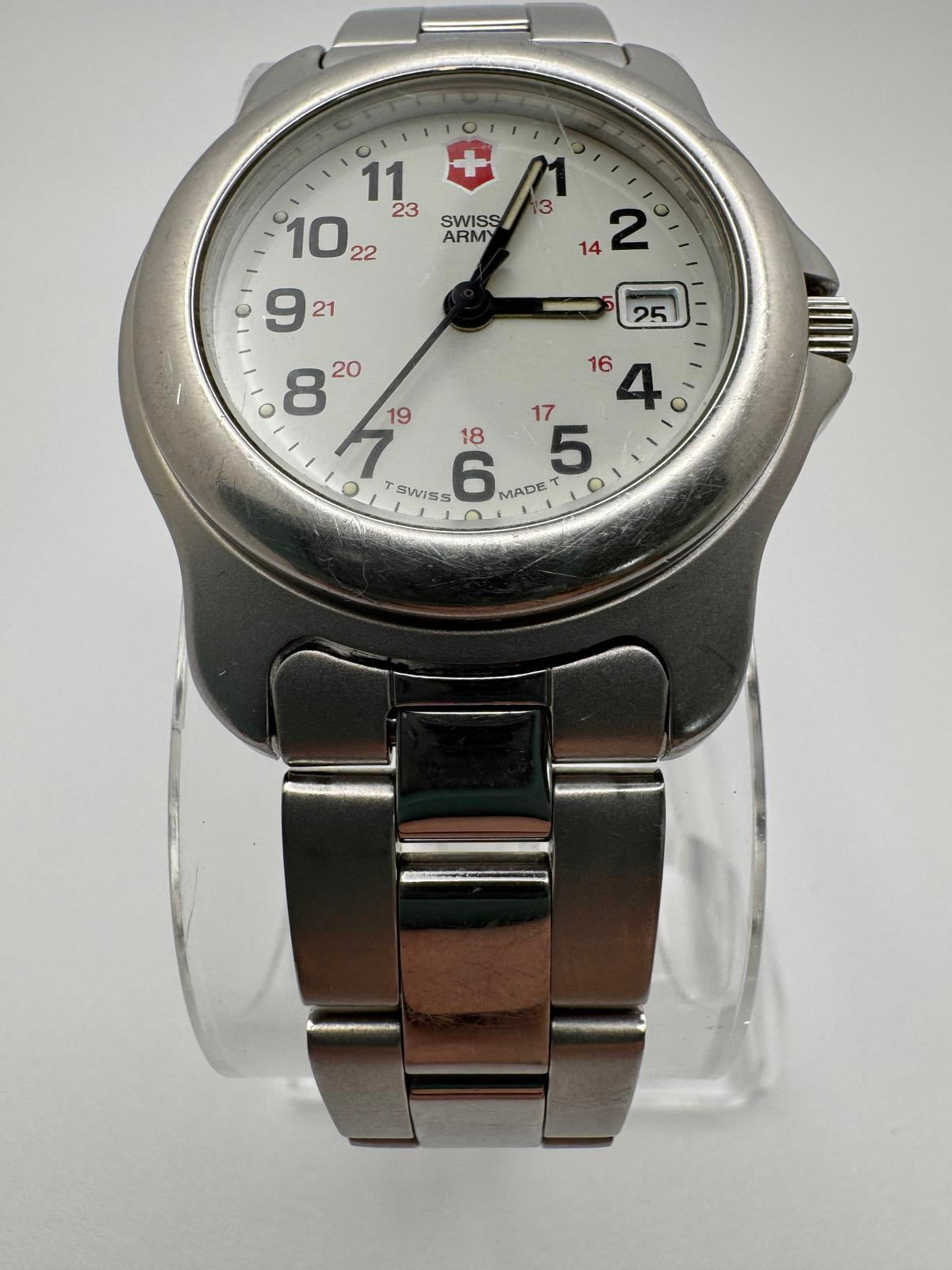 Vintage Swiss Army Stainless Steel Women’s Quartz Watch 31mm White Dial Date