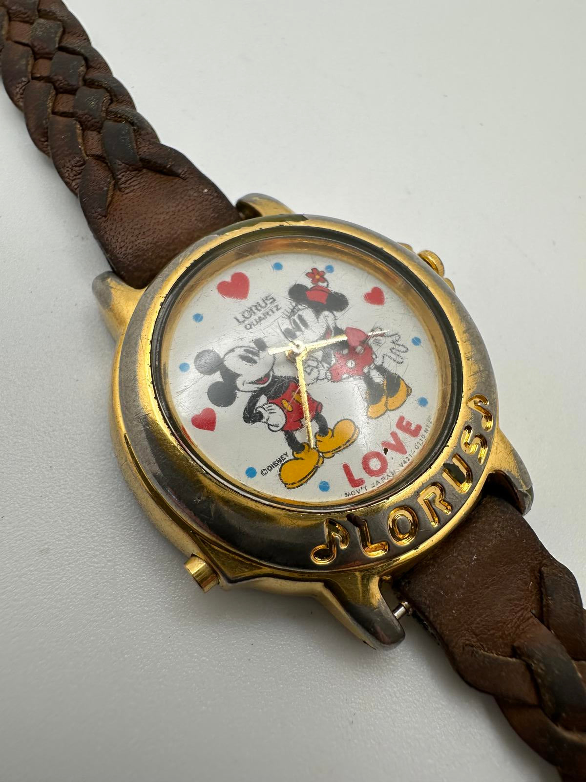 Vintage Lorus Disney Mickey & Minnie Musical Quartz Watch Gold Tone Love Dial