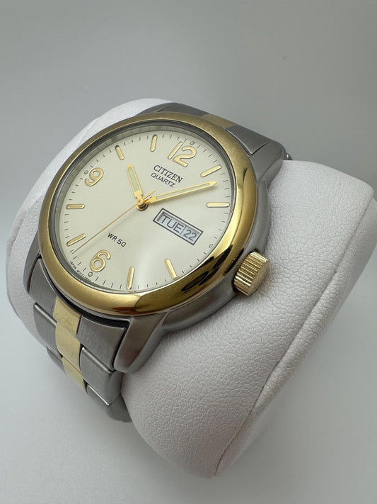 Mens Citizen Quartz 41mm Two-Tone Stainless Steel Watch Day-Date WR50 Japan