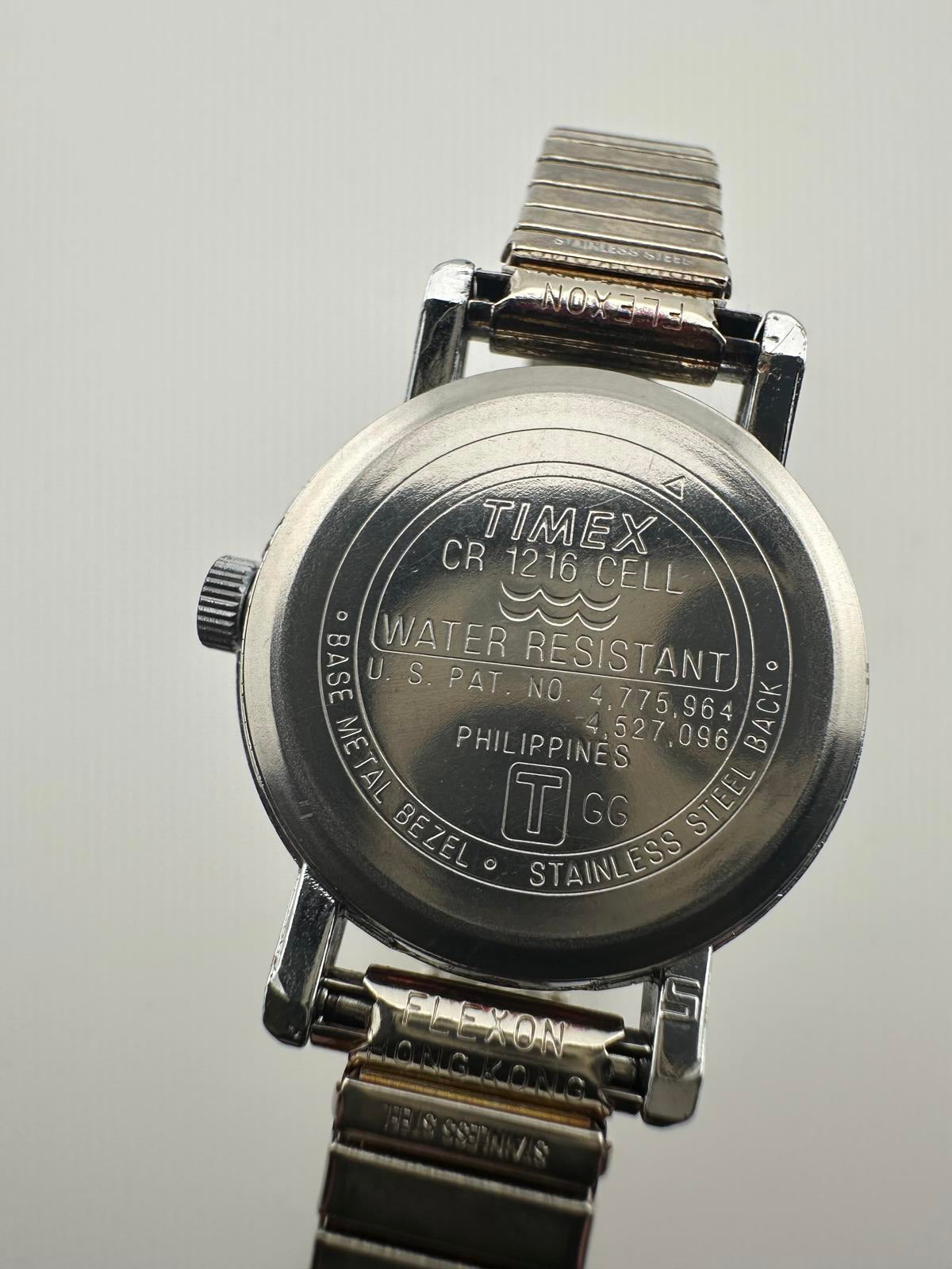 Vintage Timex Indiglo Women’s Quartz Watch Silver Dial 23mm