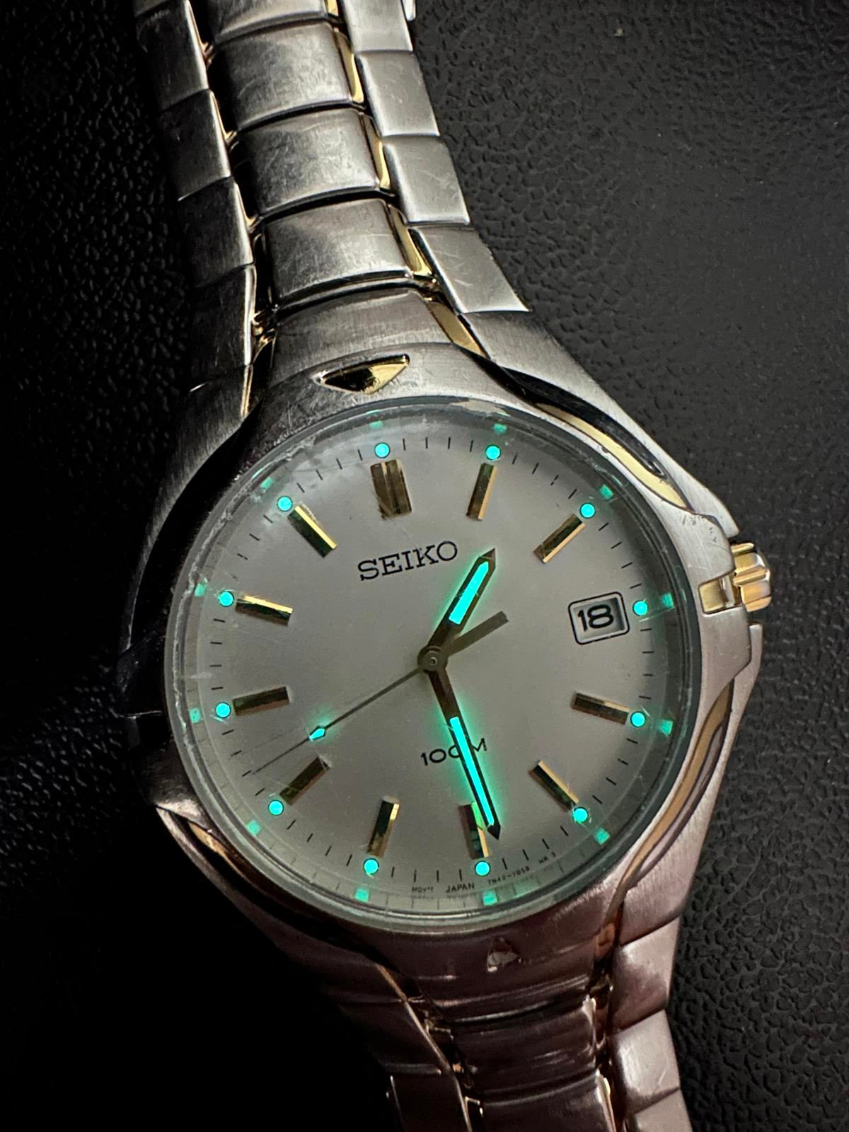 Seiko 100M Quartz Watch 40mm Two Tone Silver Gold Date Men Vintage 7N42 7000