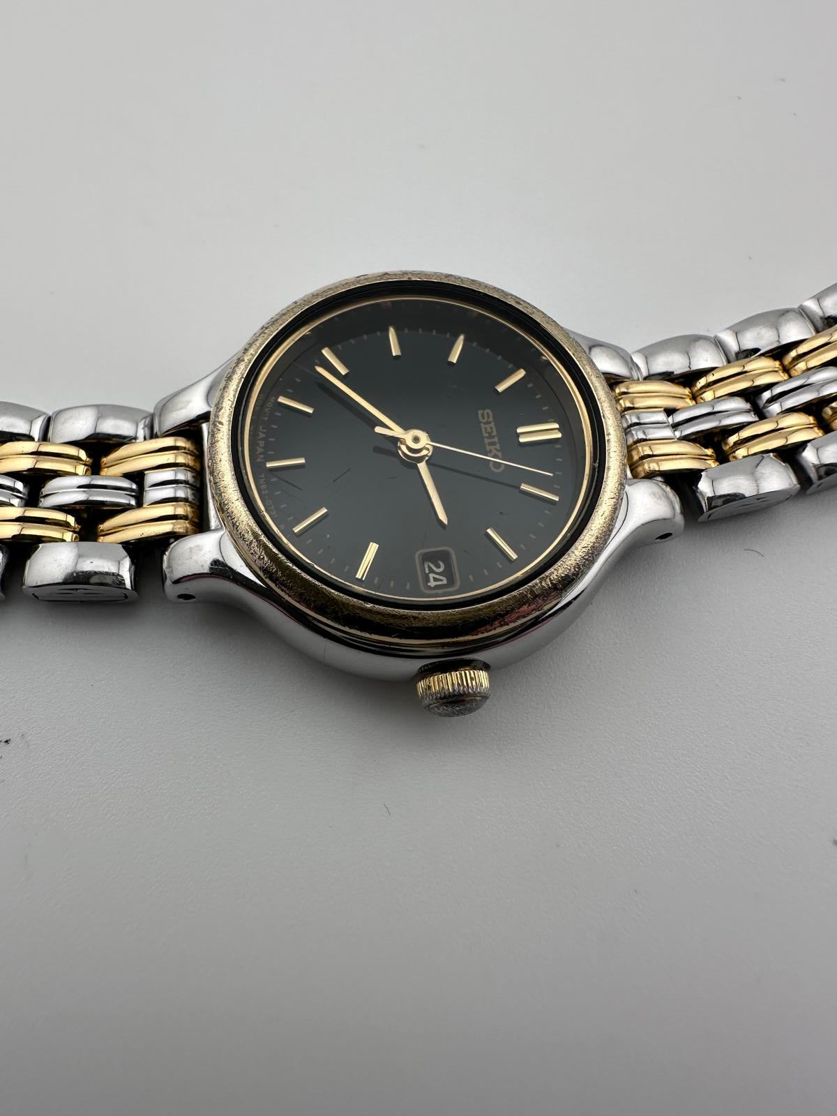 Seiko Womens Vintage Quartz Watch Black Dial Two Tone Bracelet 22mm Date