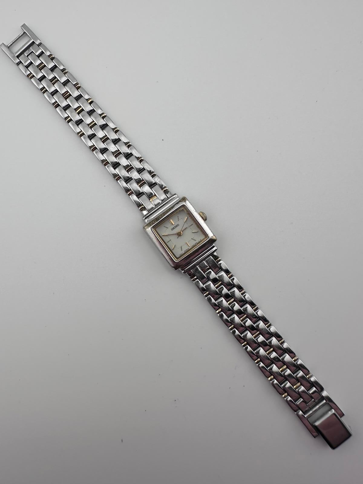 Seiko Womens Vintage Quartz Watch White Dial Two Tone Bracelet 17mm Worn Patina