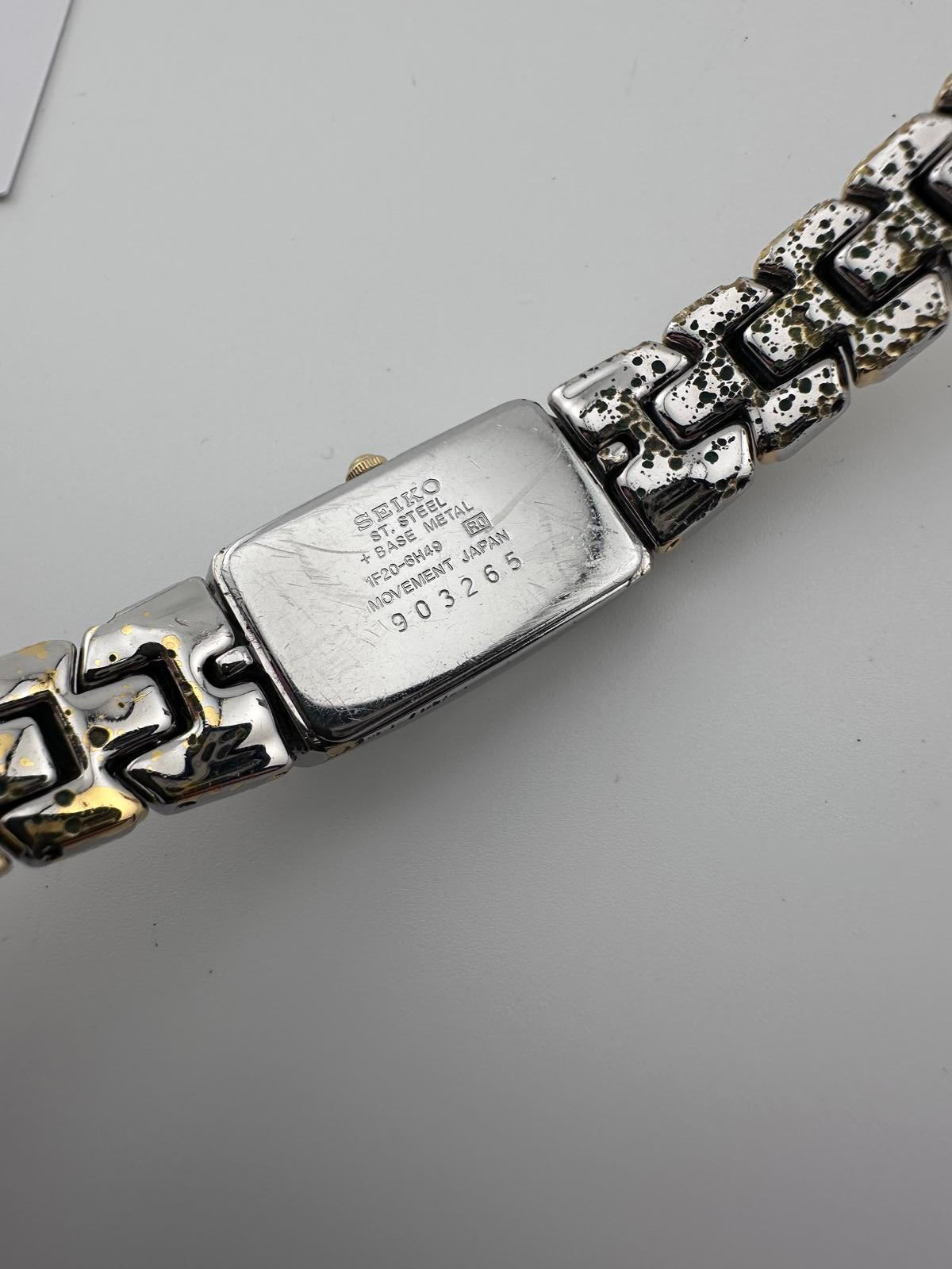 Seiko Womens Vintage Quartz Watch Two Tone Bracelet Silver Dial 14.5mm Patina