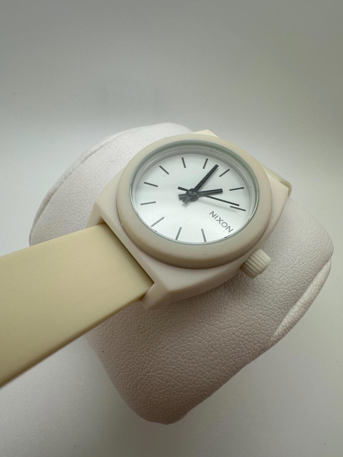 Nixon Small Time Teller P Cream Women’s Watch – Fresh Battery
