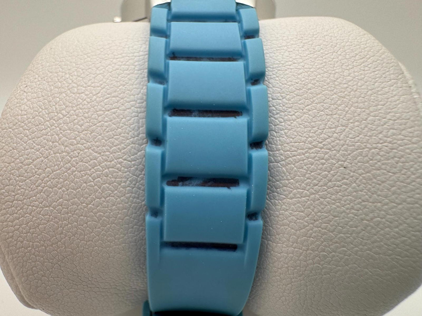 Casio Women’s 32mm Blue Sport Watch – New Battery, WR 50M, LTP-1331, Aluminum Stainless Steel Back